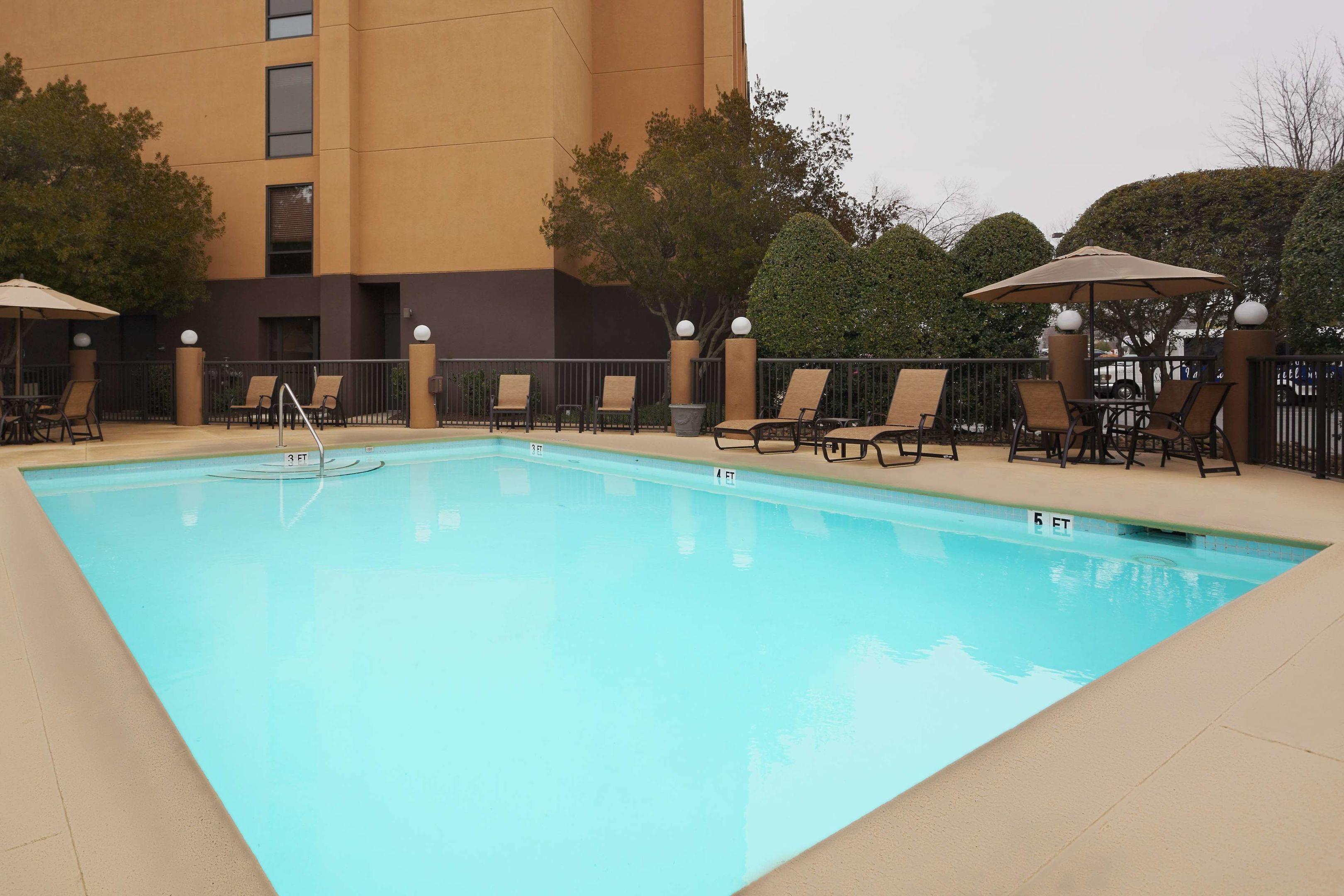 Hampton Inn Charlotte-University Place — photo 4