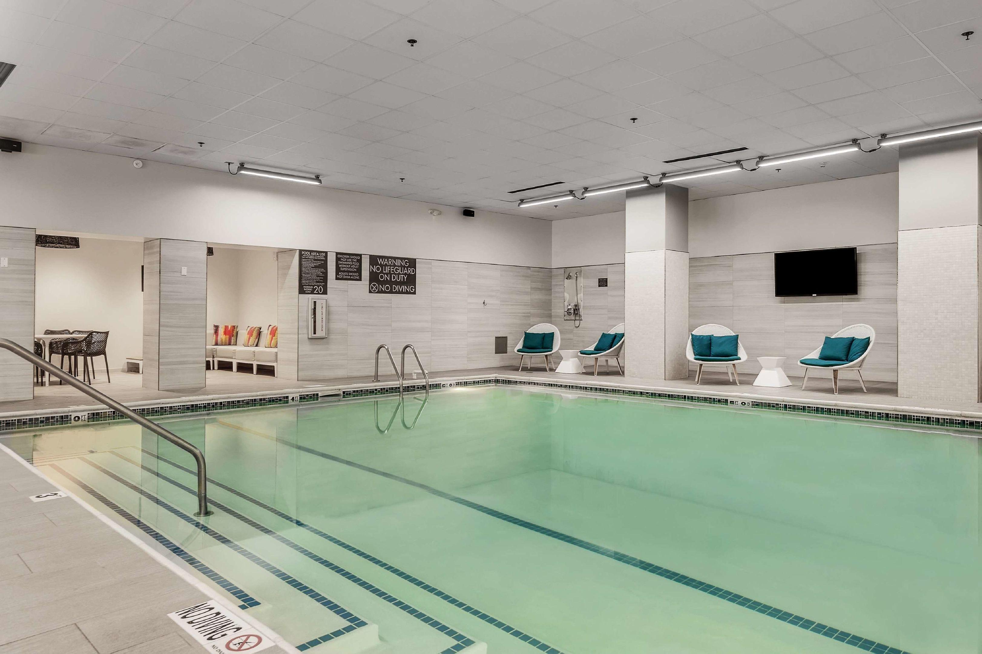 Embassy Suites Raleigh Crabtree — photo 5