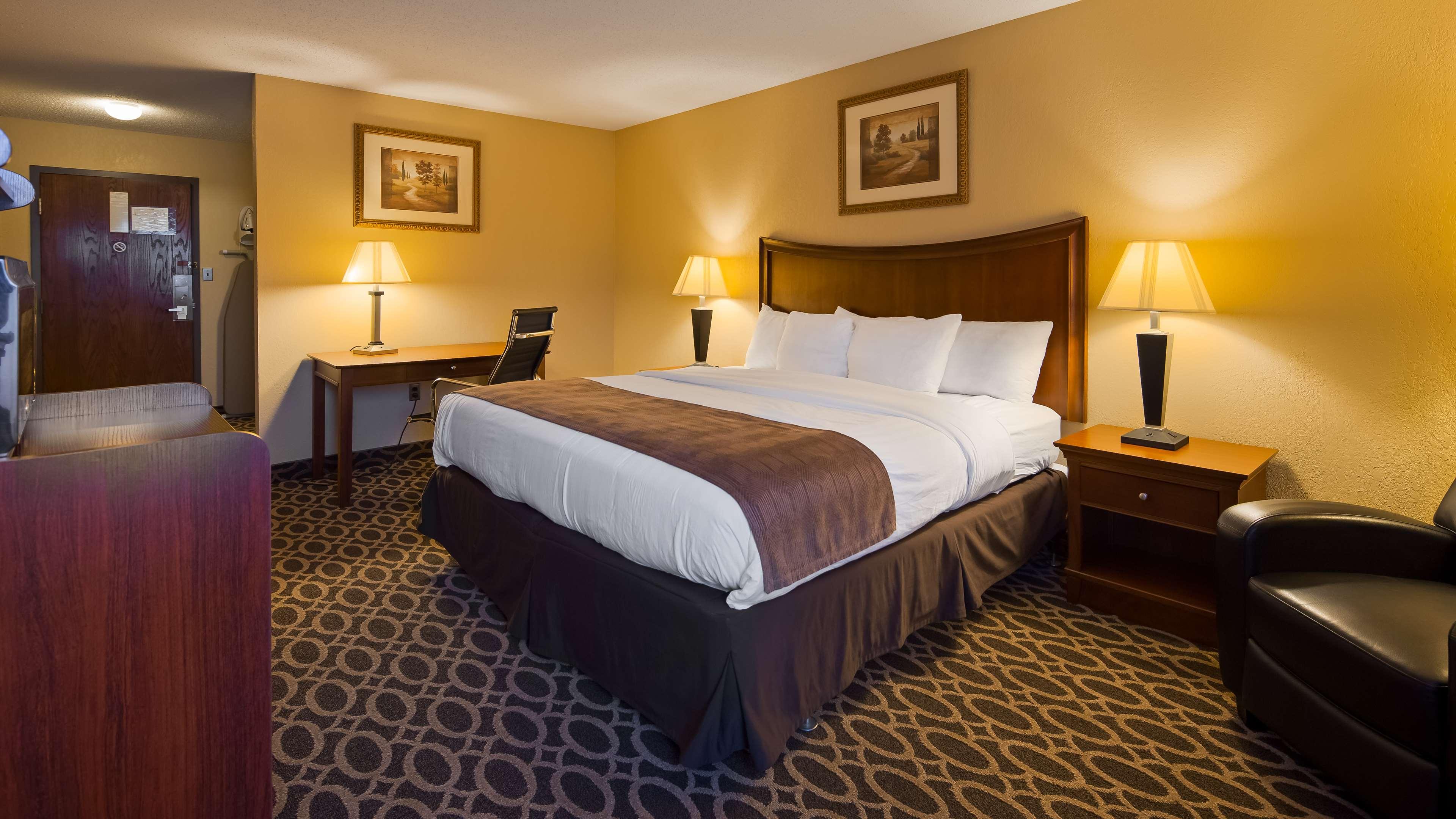 Best Western Wooster Hotel — photo 4