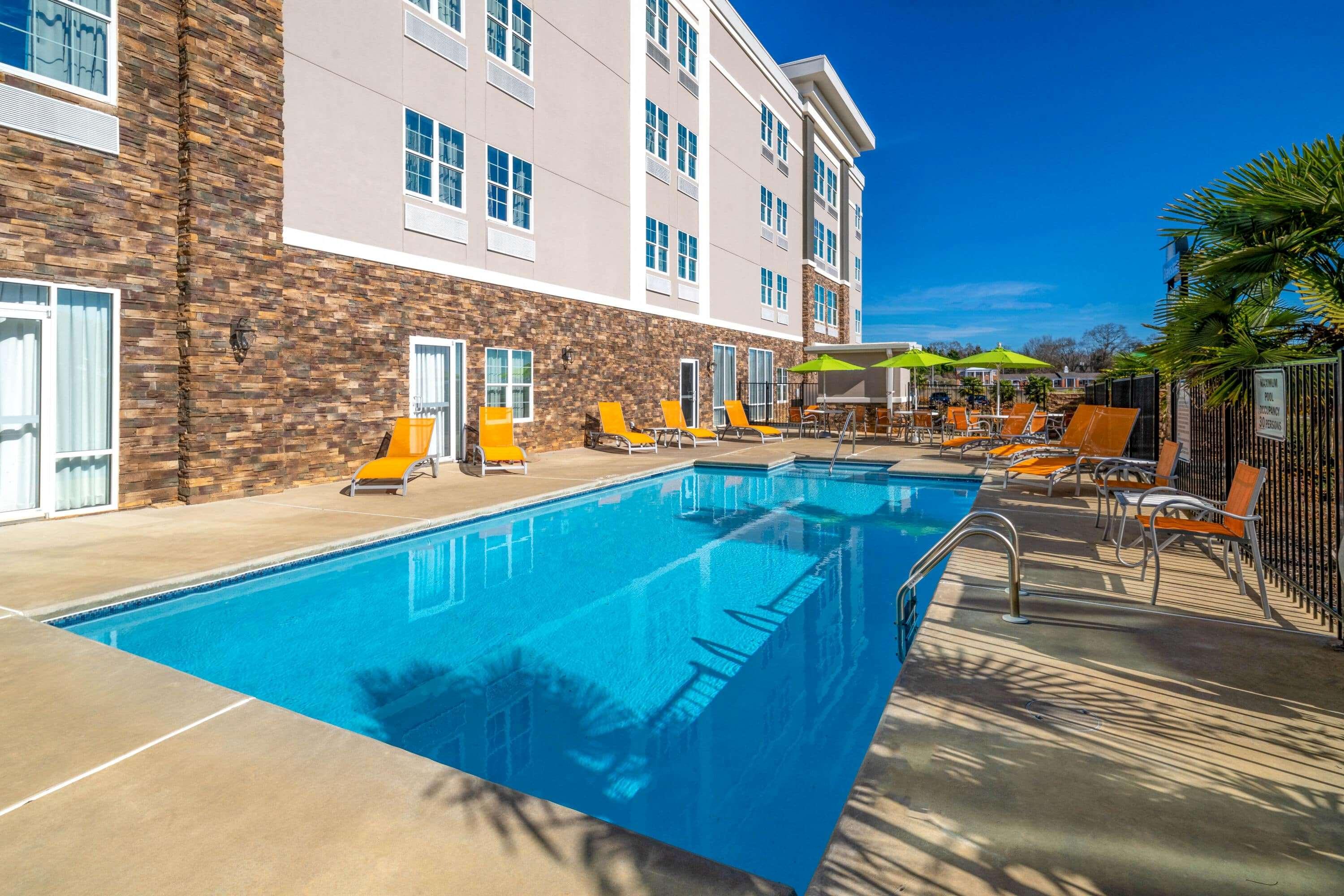 La Quinta Inn & Suites Forsyth — photo 5