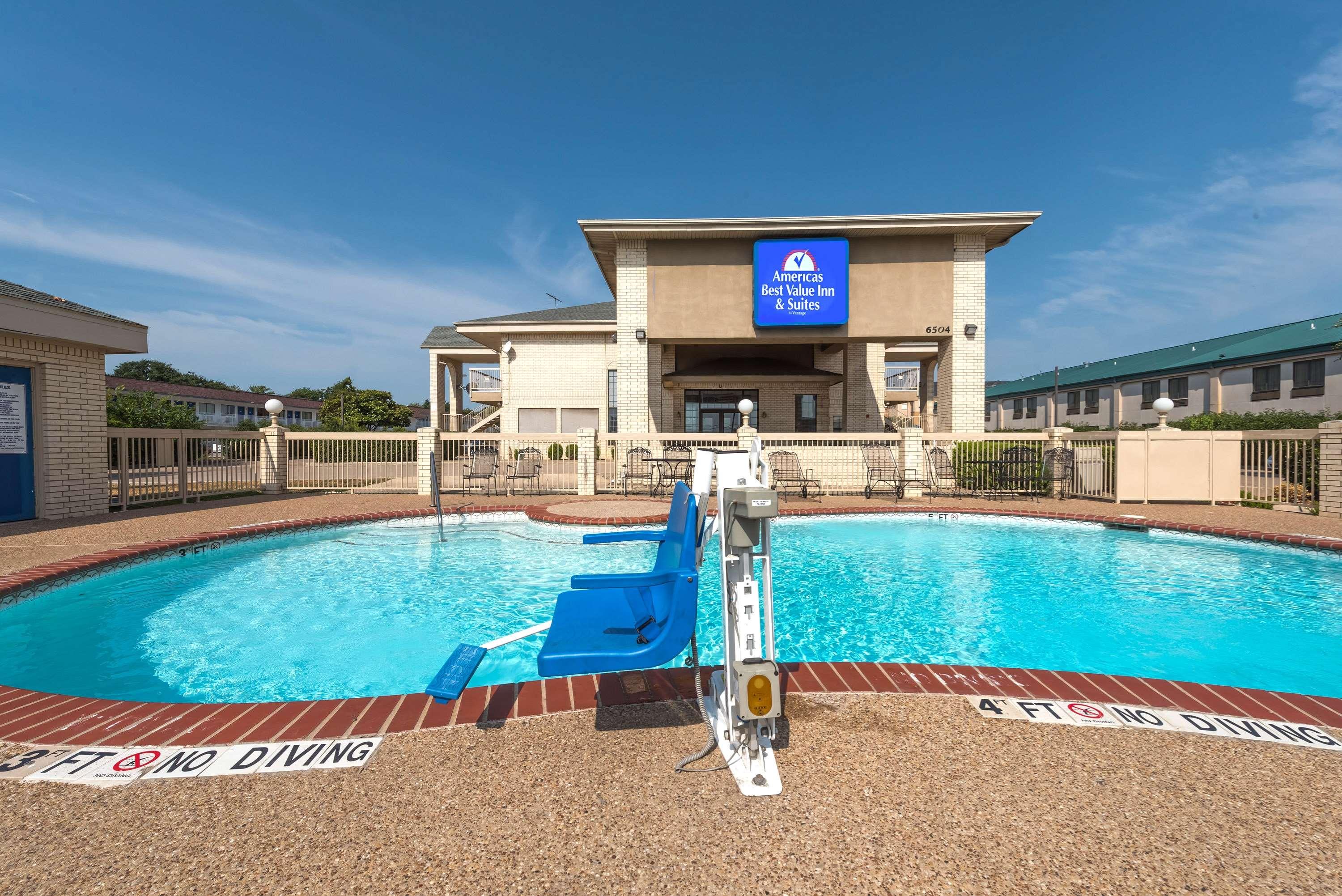 Americas Best Value Inn And Suites Fort Worth South — photo 3