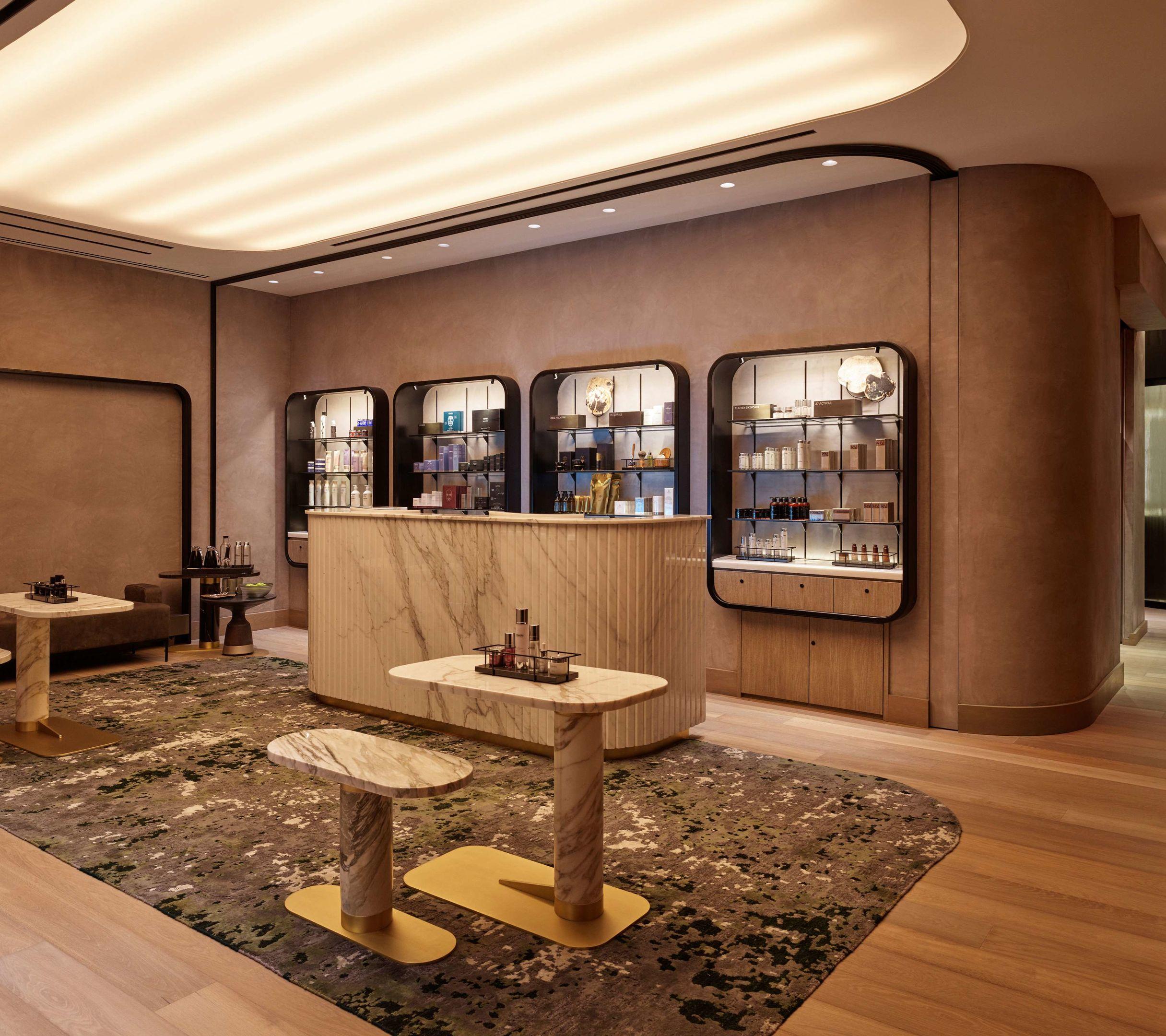 Equinox Hotel — photo 5