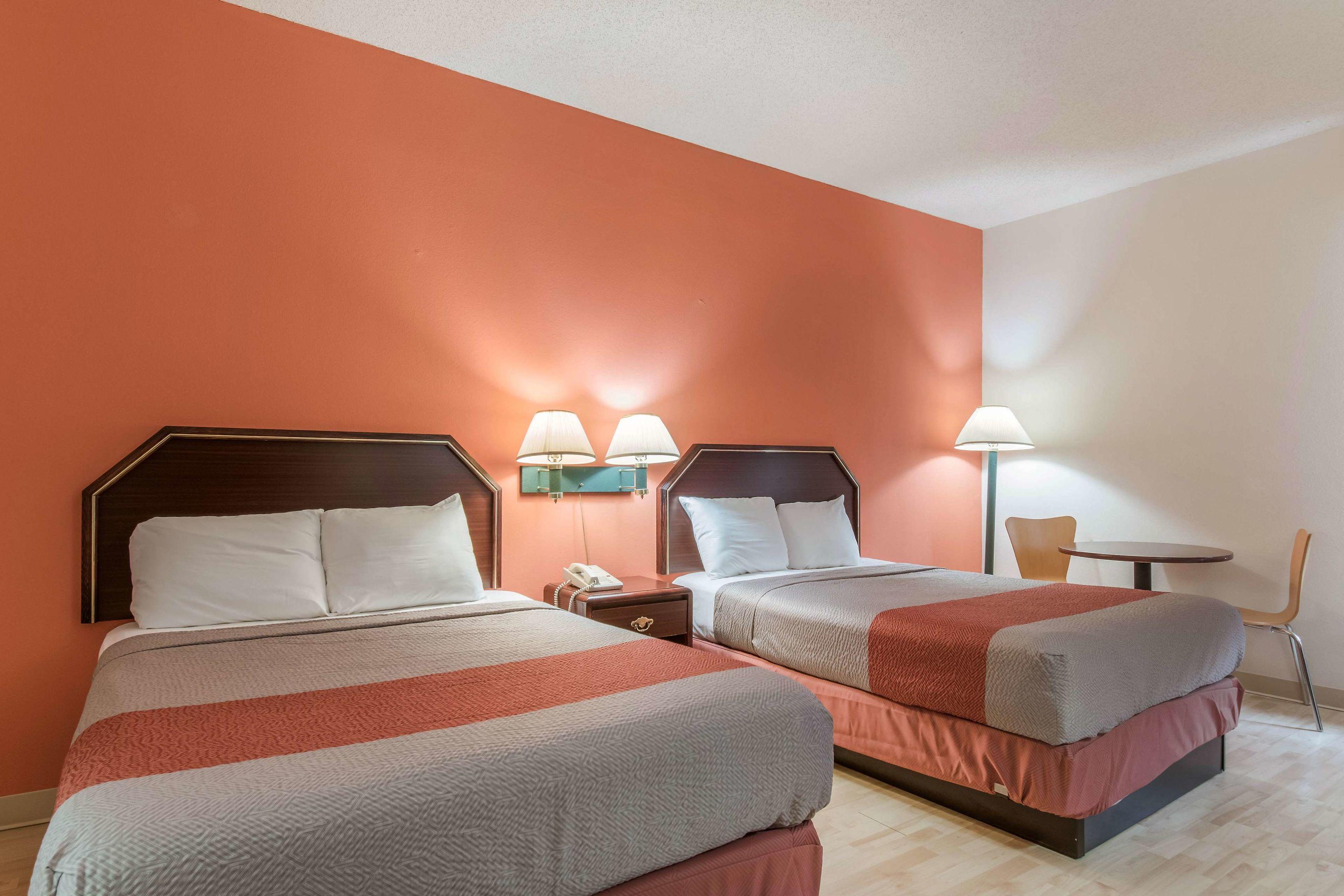 Motel 6 Harrisburg - Hershey North — photo 4
