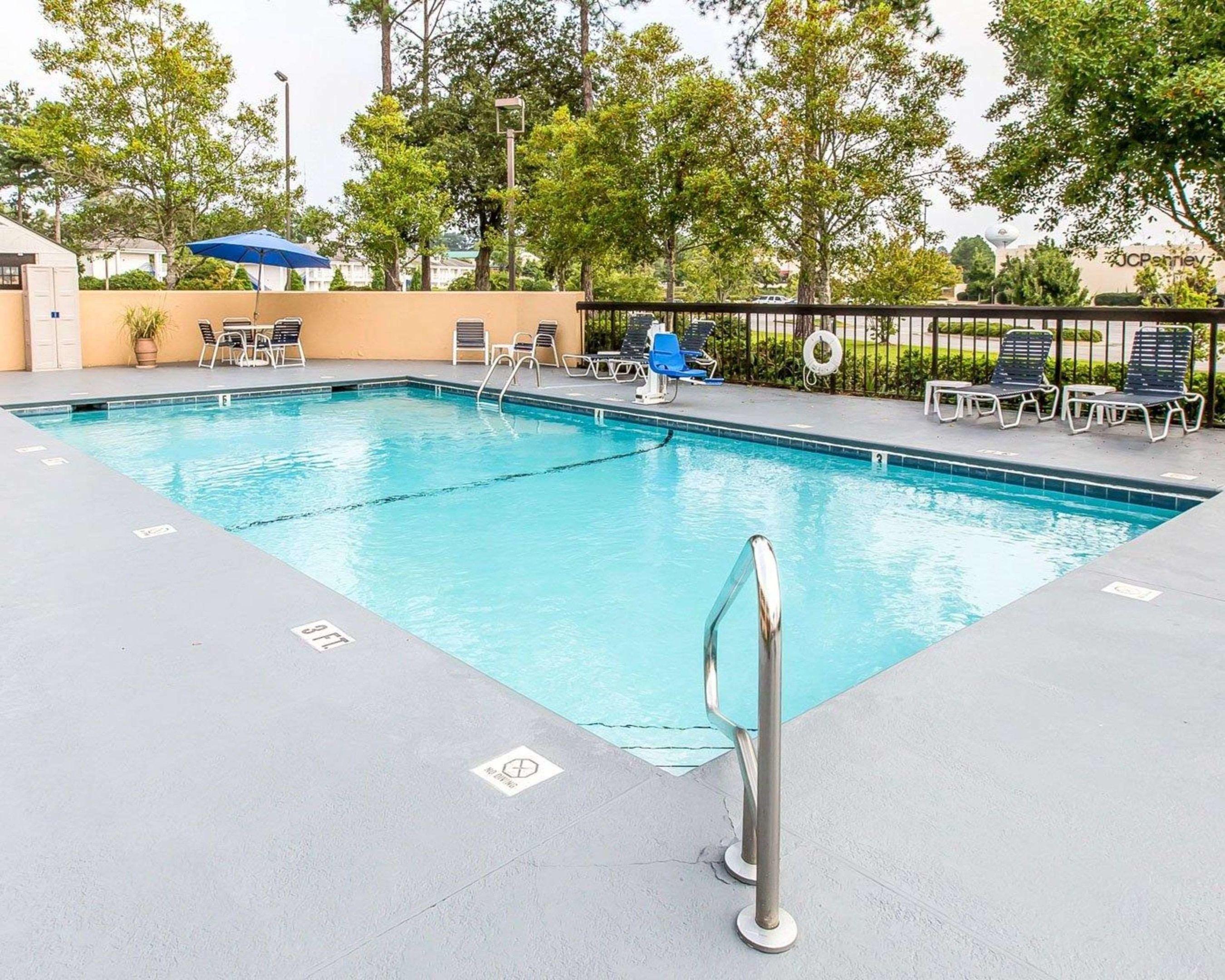 Quality Inn At the Mall Valdosta — photo 4