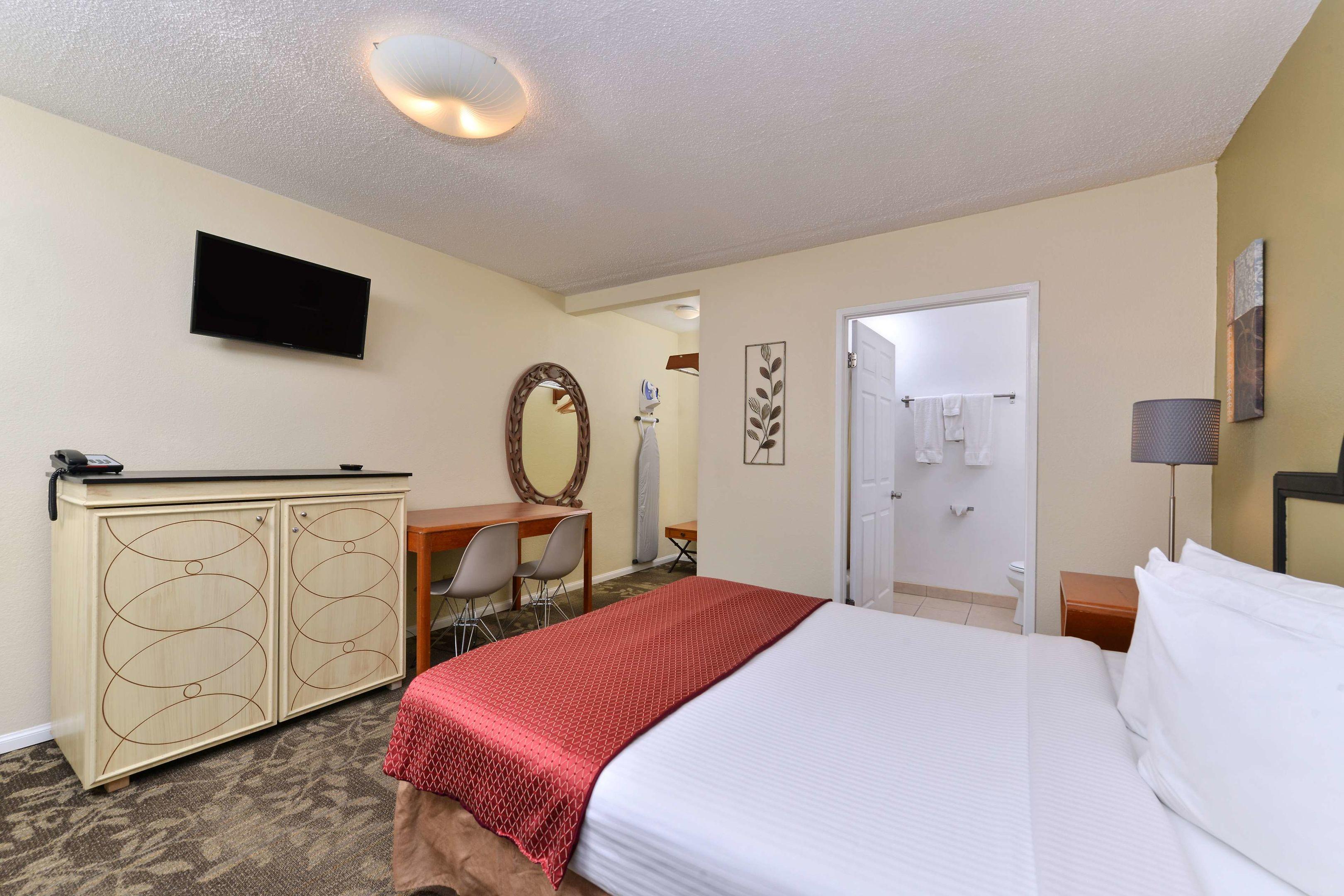 Americas Best Value Inn Rancho Palos Verdes — photo 5