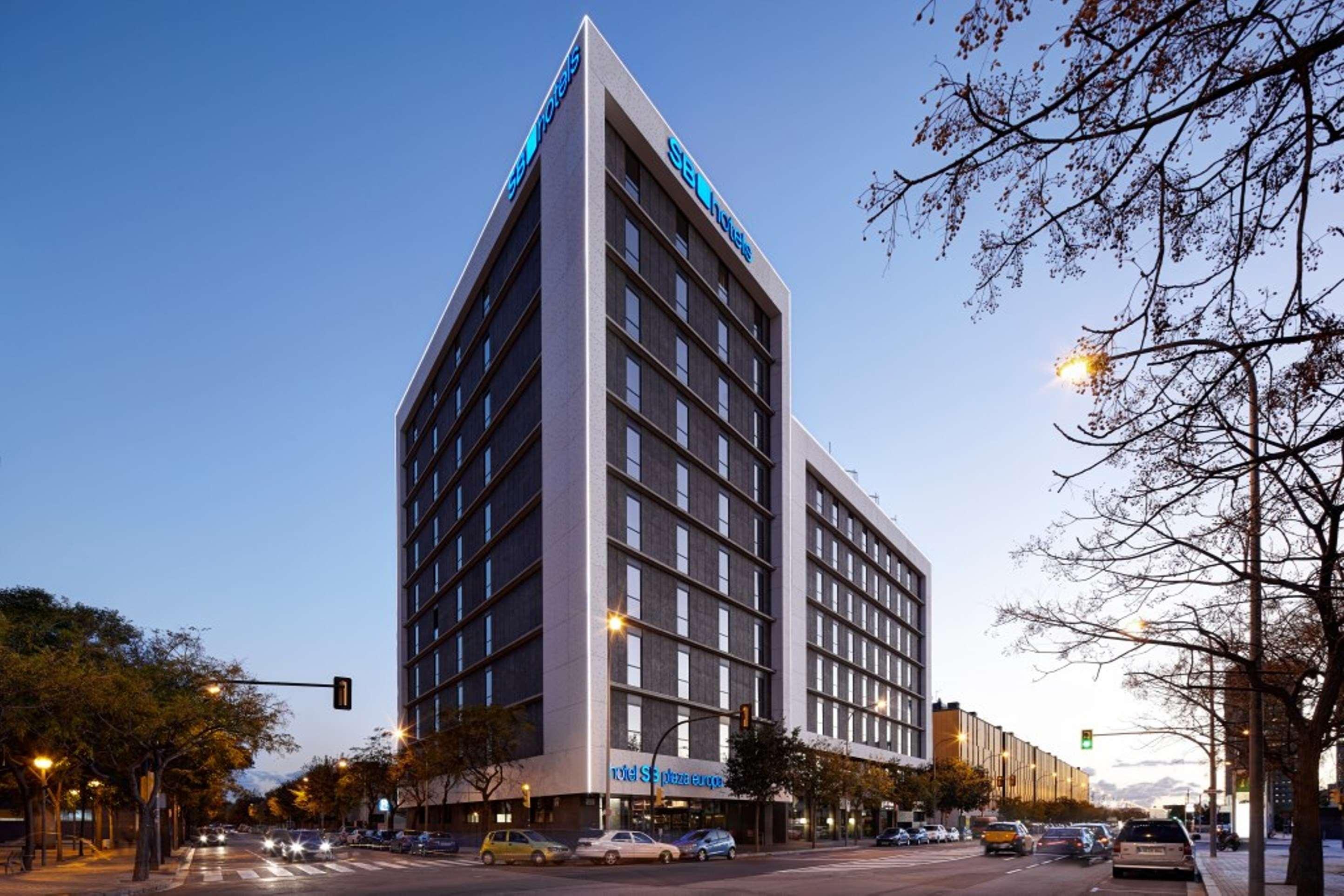 SB Plaza Europa — photo 1