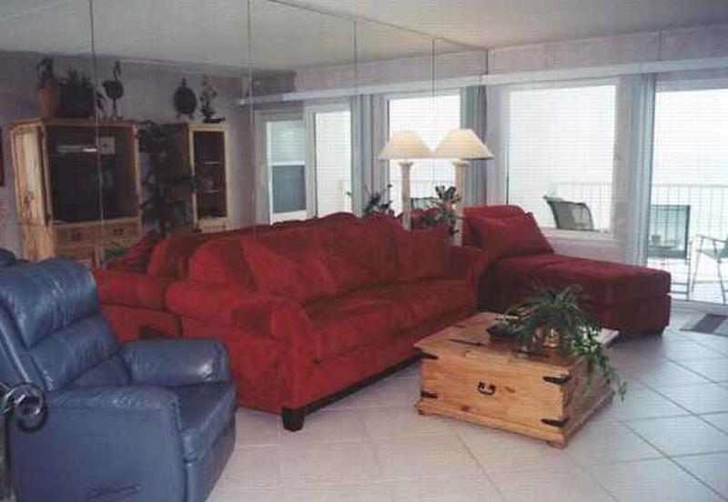 Island Echos ResortQuest by Wyndham Vacatin Rentals — photo 4