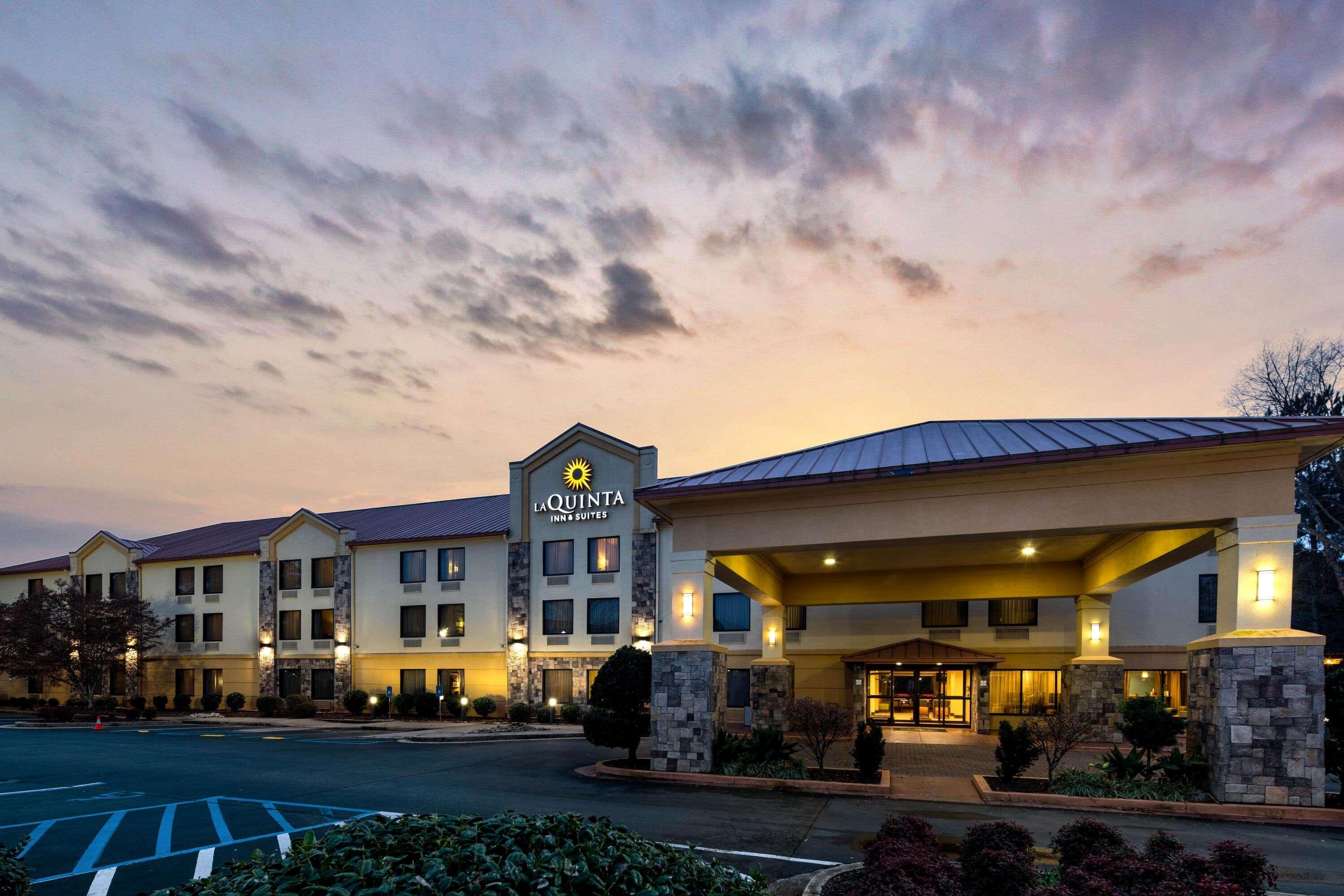 La Quinta Inn & Suites LaGrange — photo 3