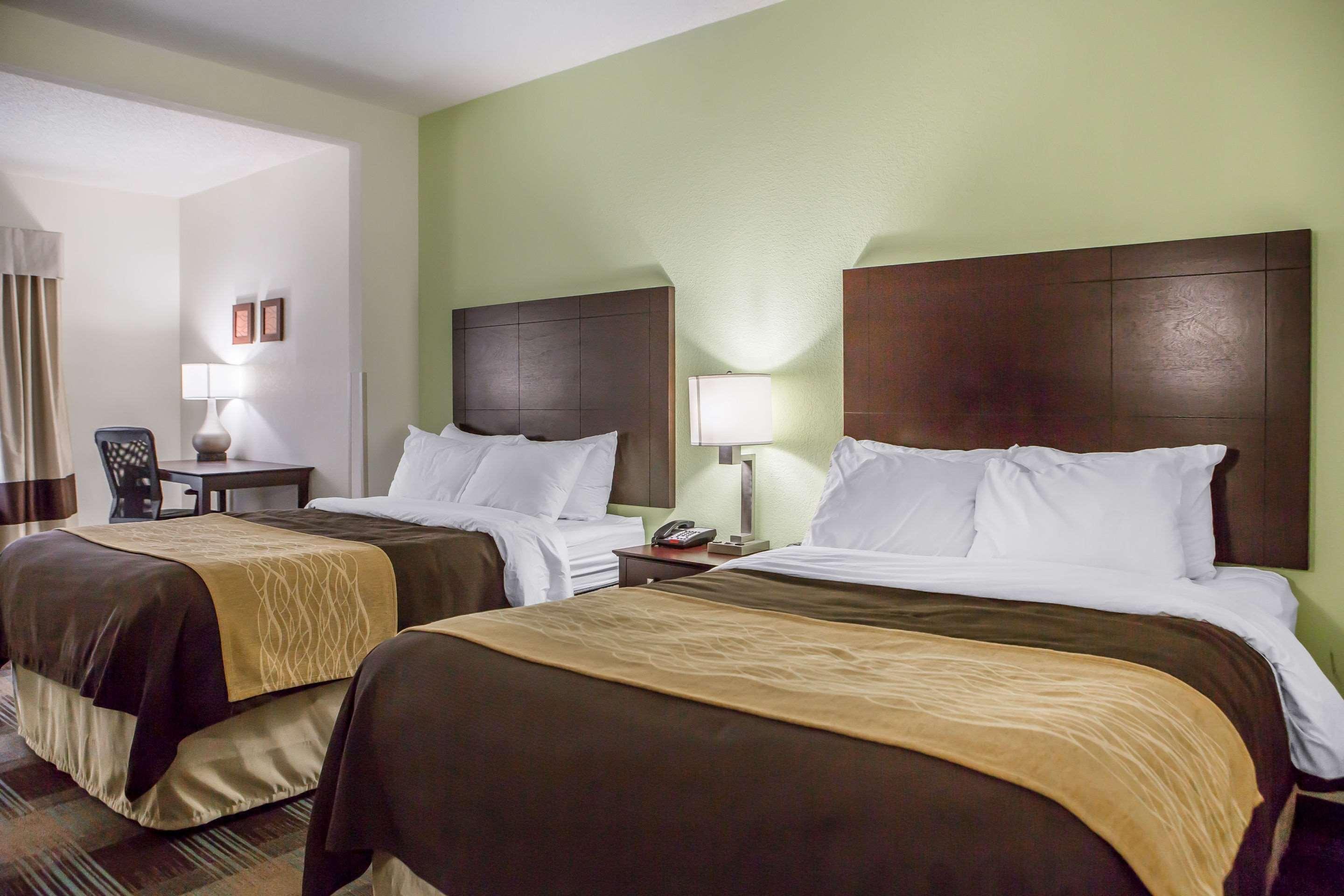 Comfort Inn — photo 4