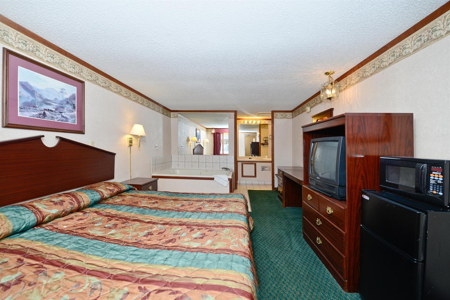Americas Best Value Inn & Suites - Warren / Detroit — photo 4