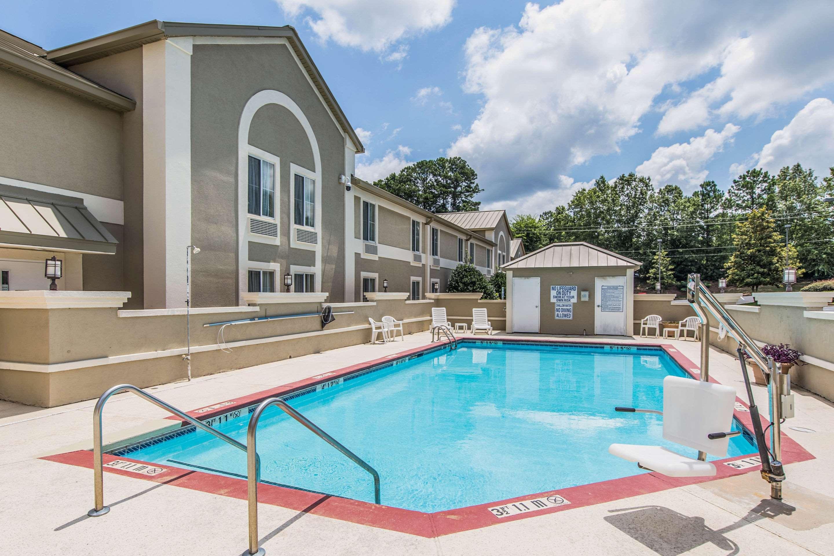 Comfort Inn & Suites Greenwood — photo 4