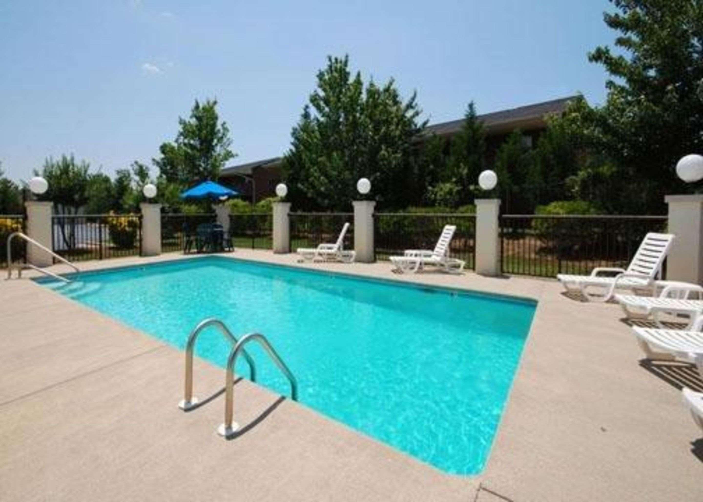 Quality Inn & Suites Tarboro — photo 3
