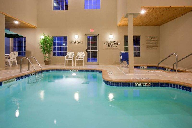 GrandStay La Crosse — photo 3
