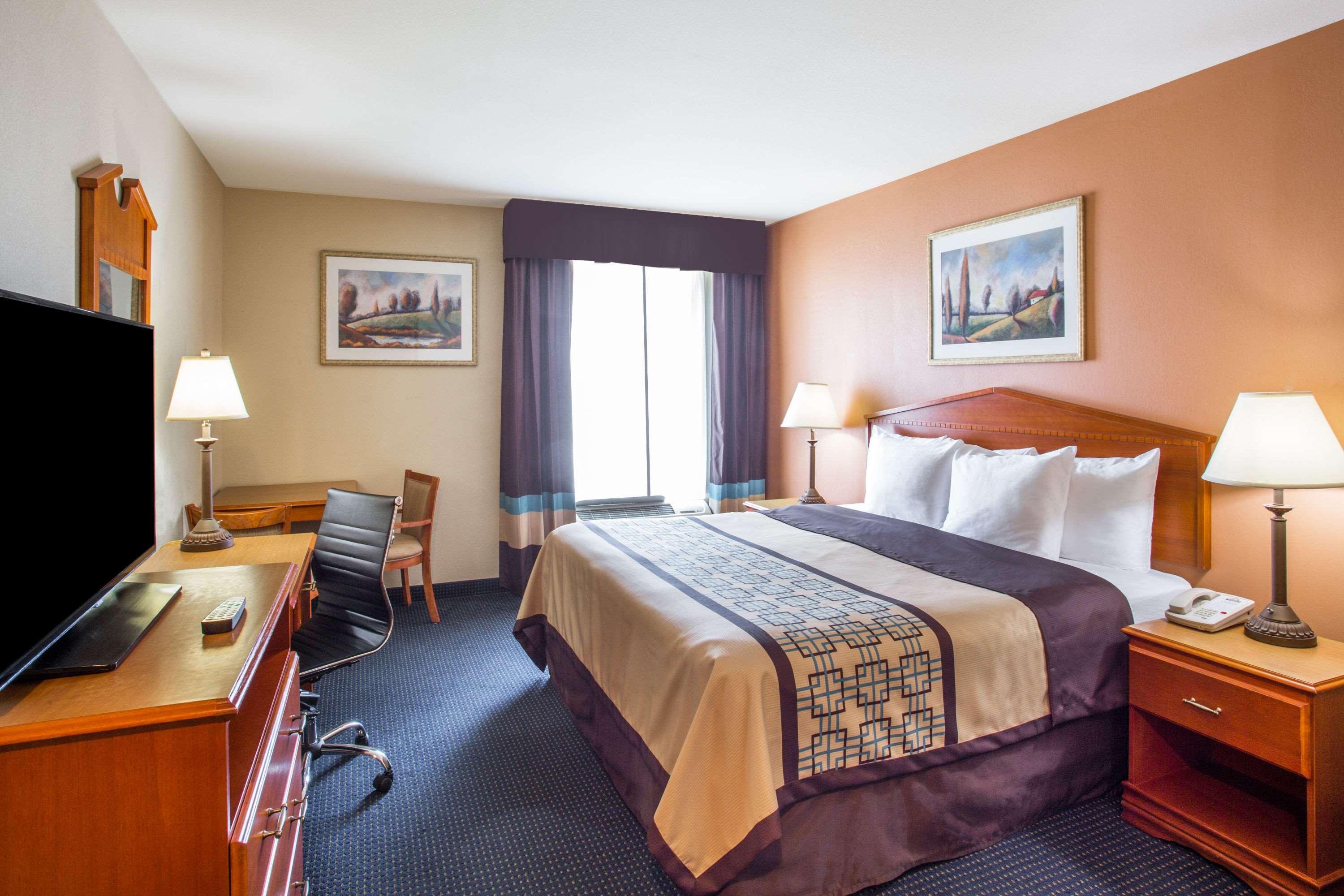Days Inn & Suites by Wyndham Thibodaux — photo 5