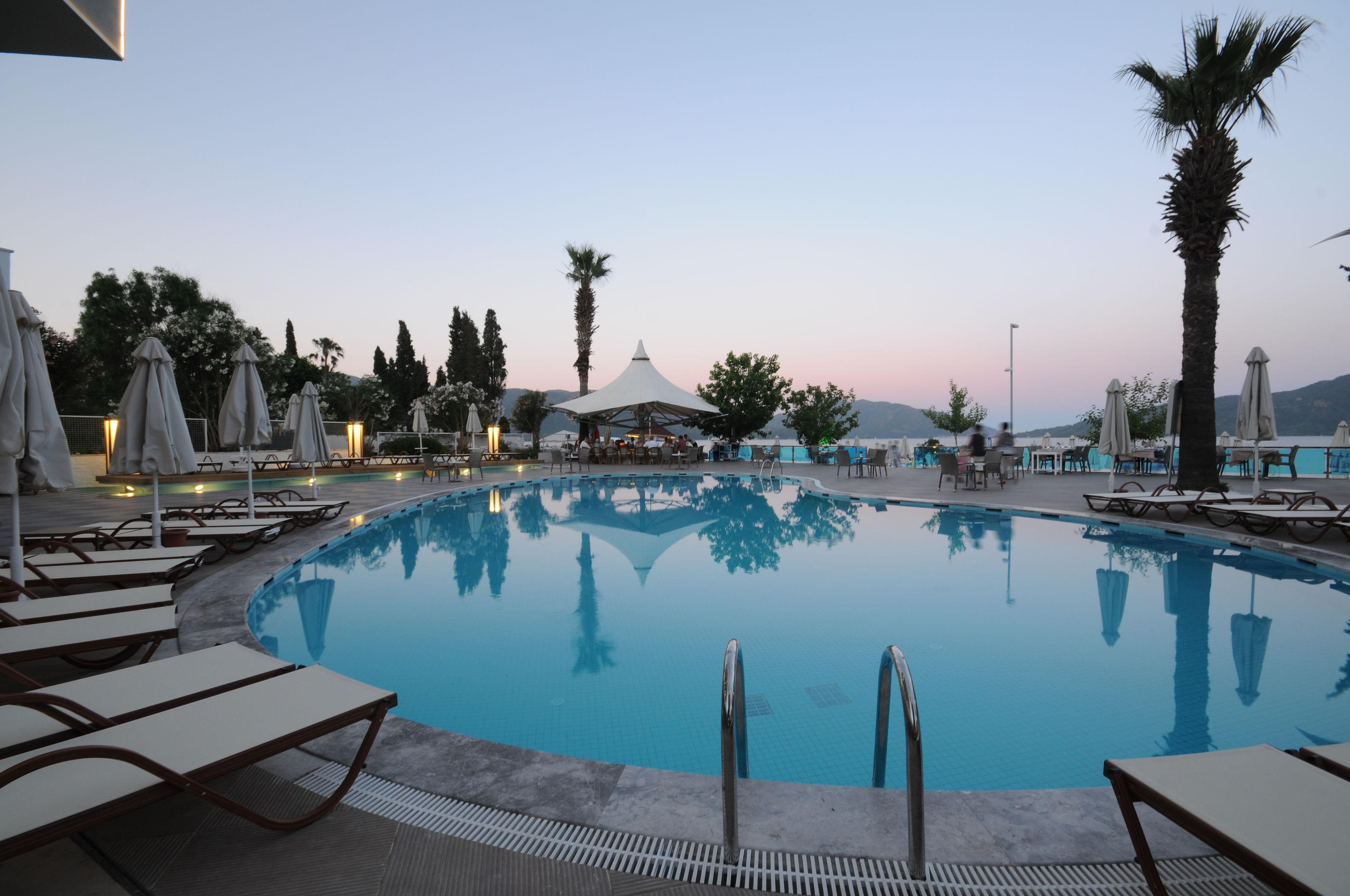 Sunrise Hotel — photo 4