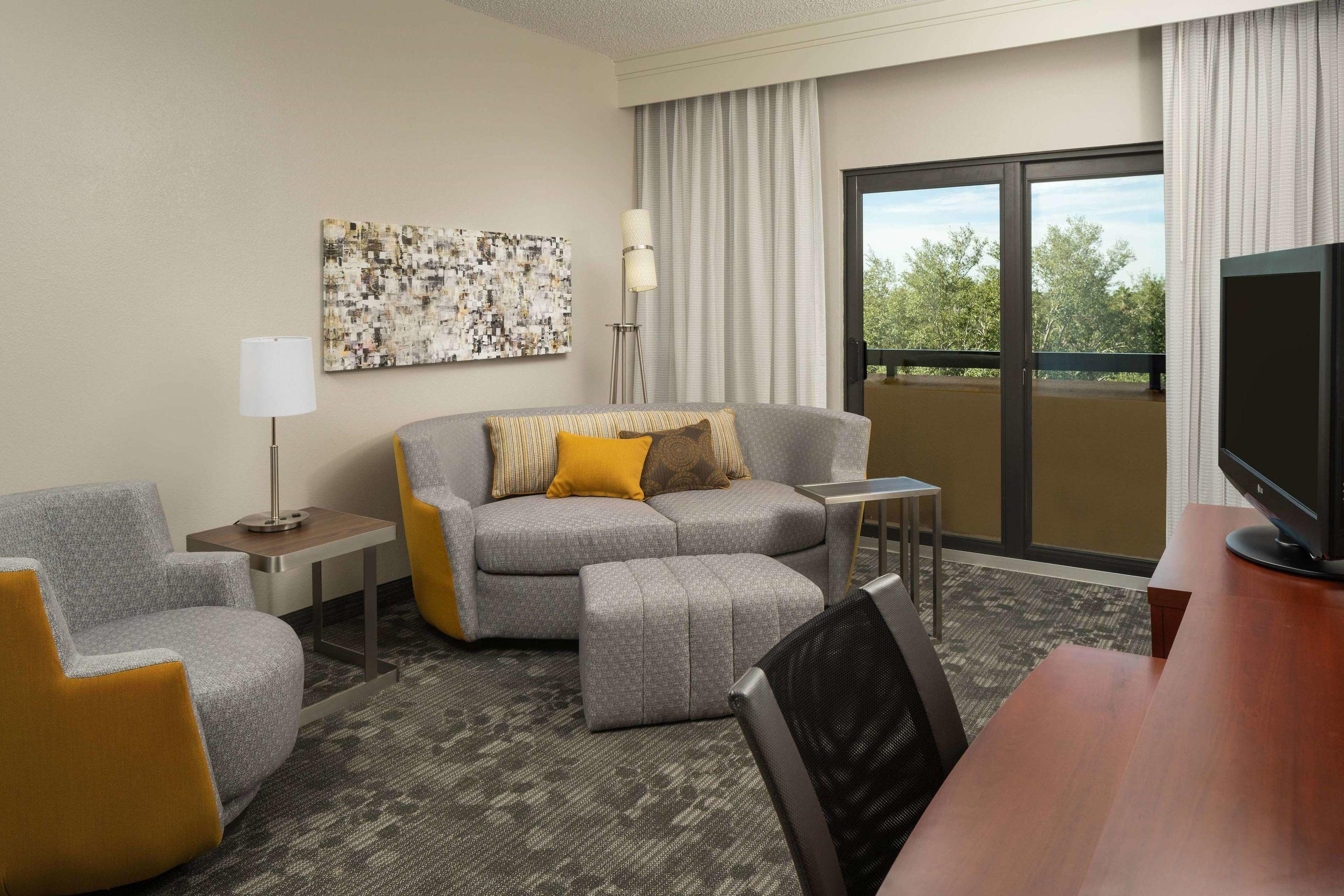 Sonesta Select Miami Lakes — photo 5