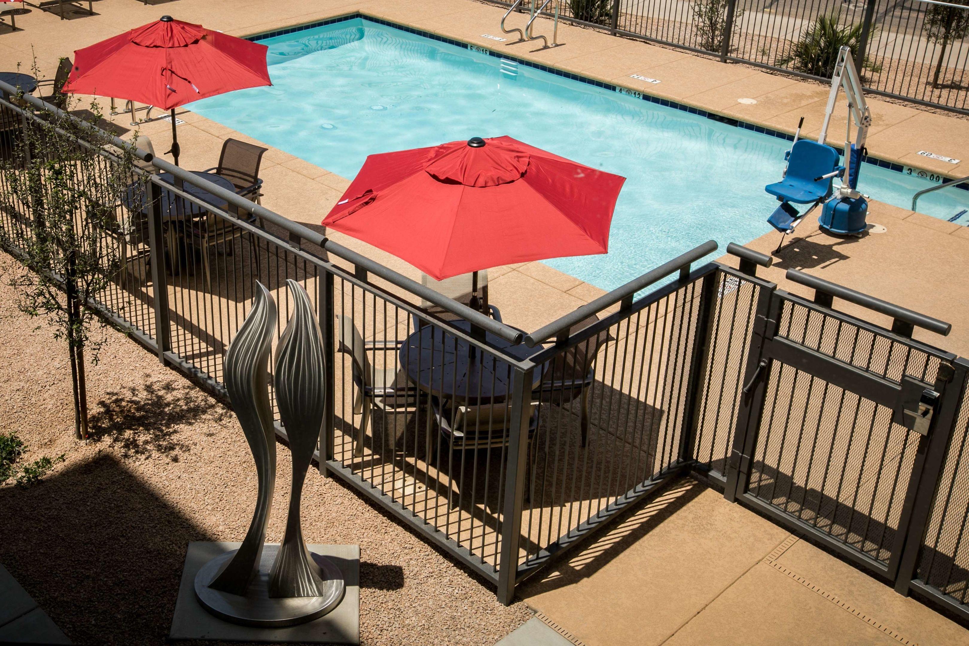 Hampton Inn & Suites Tempe/Phoenix Airport — photo 4