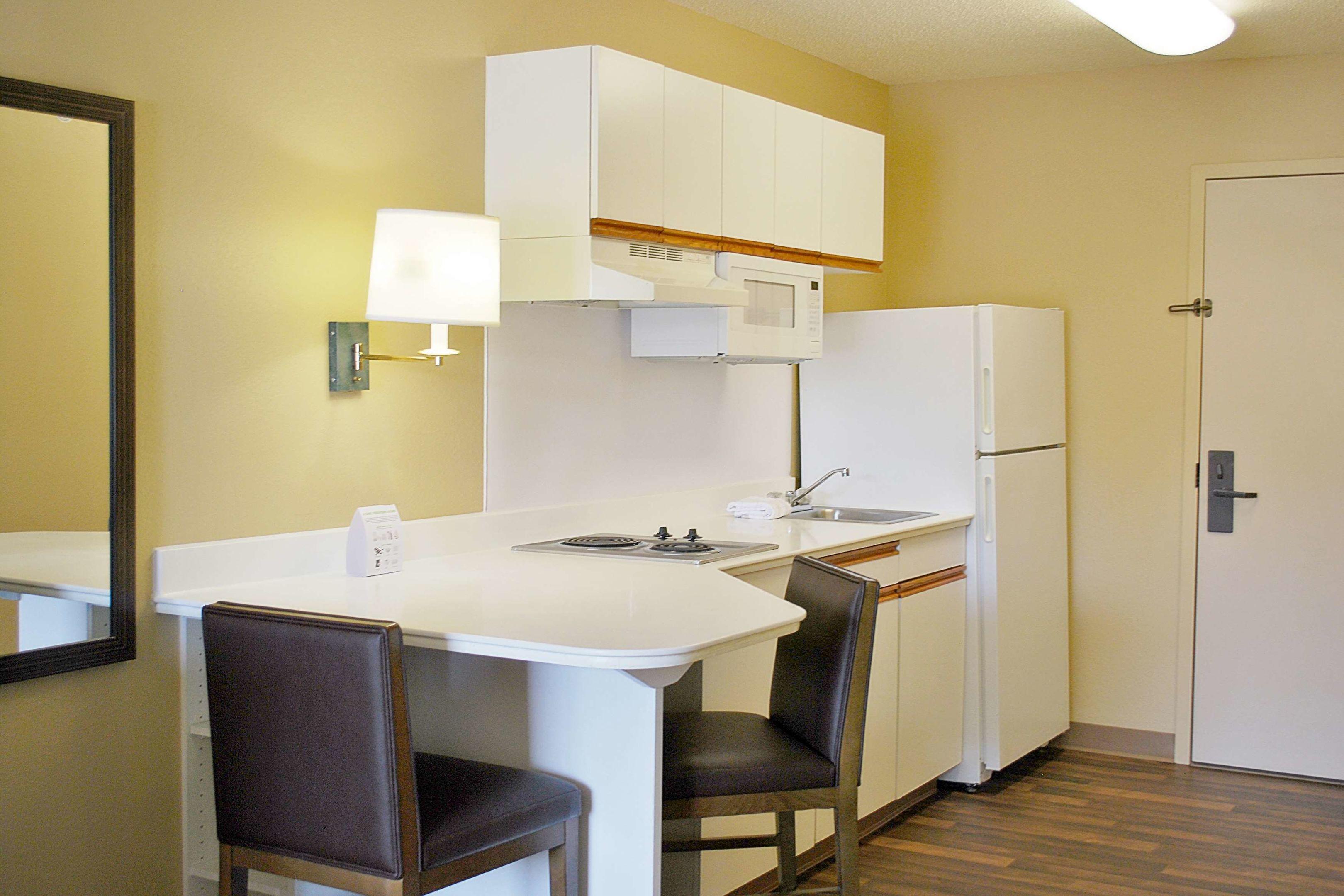 Extended Stay America - Kansas City - Country Club Plaza — photo 5