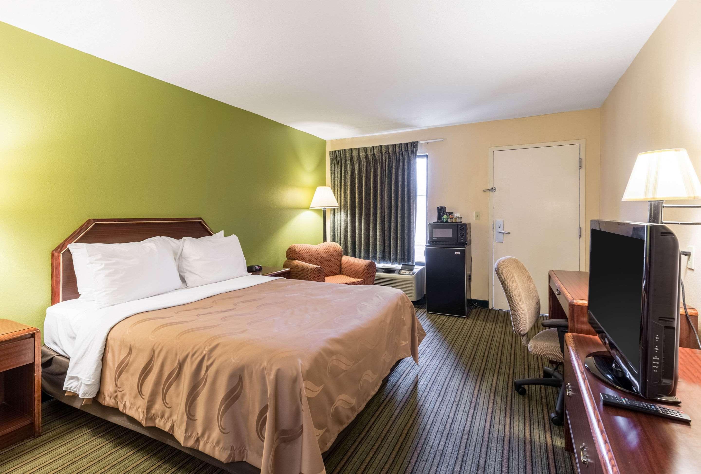 Quality Inn Alexandria — photo 4