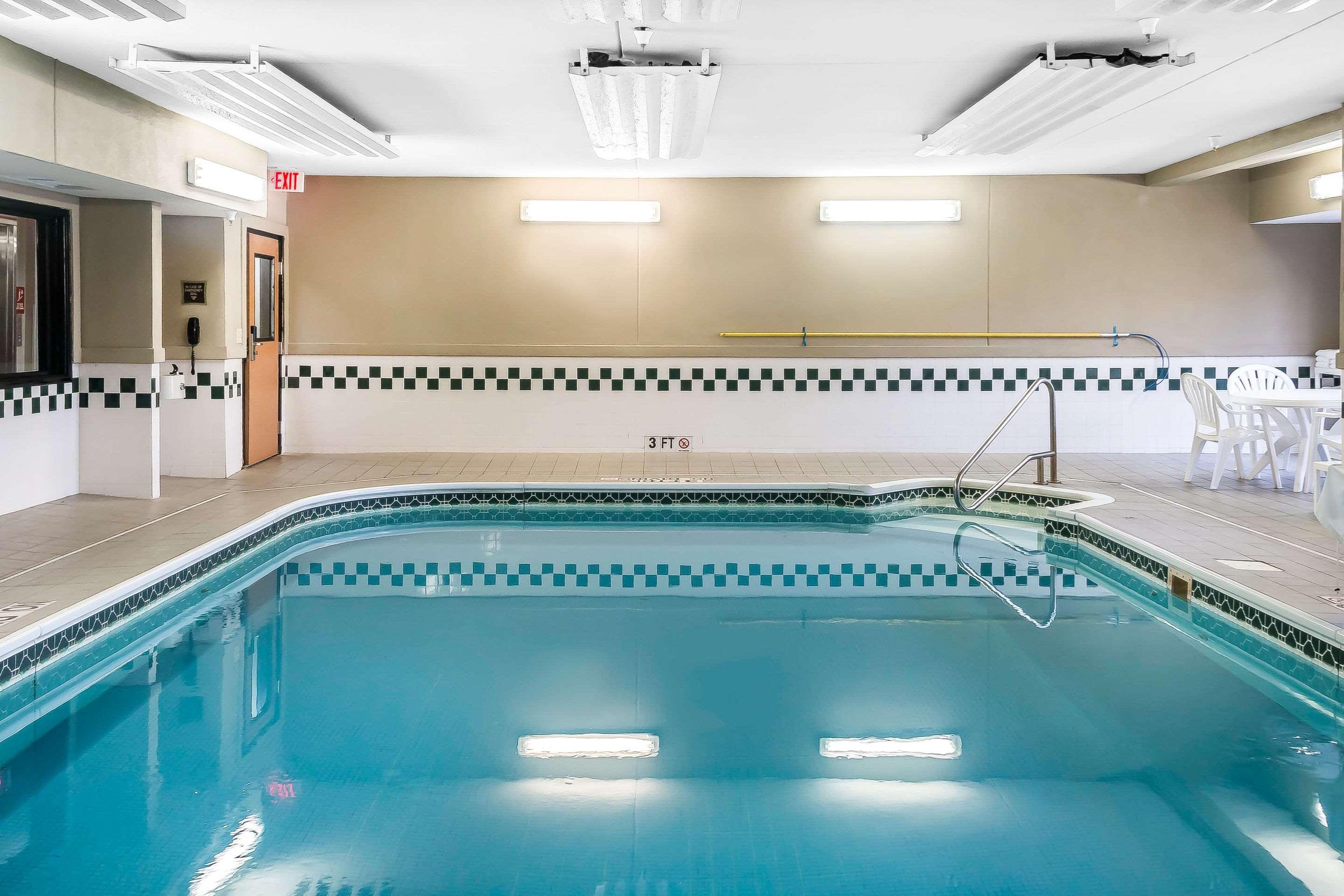 Comfort Inn — photo 4