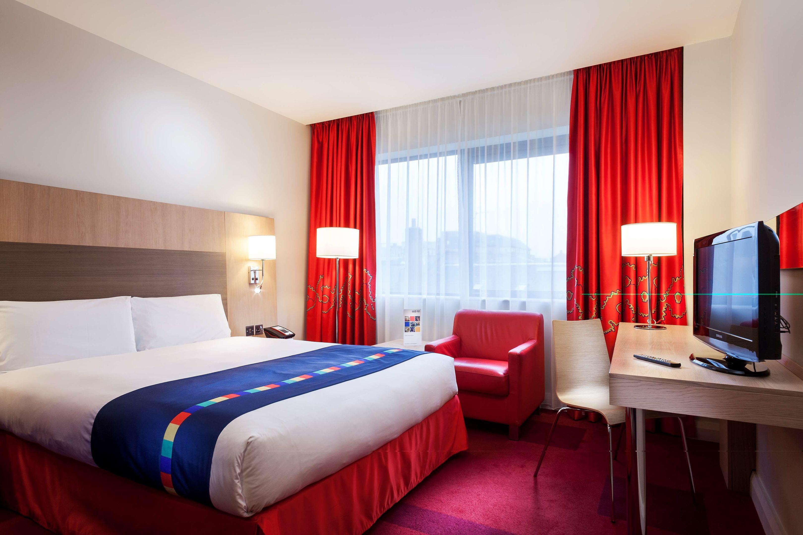 Park Inn by Radisson Belfast Hotel — photo 4