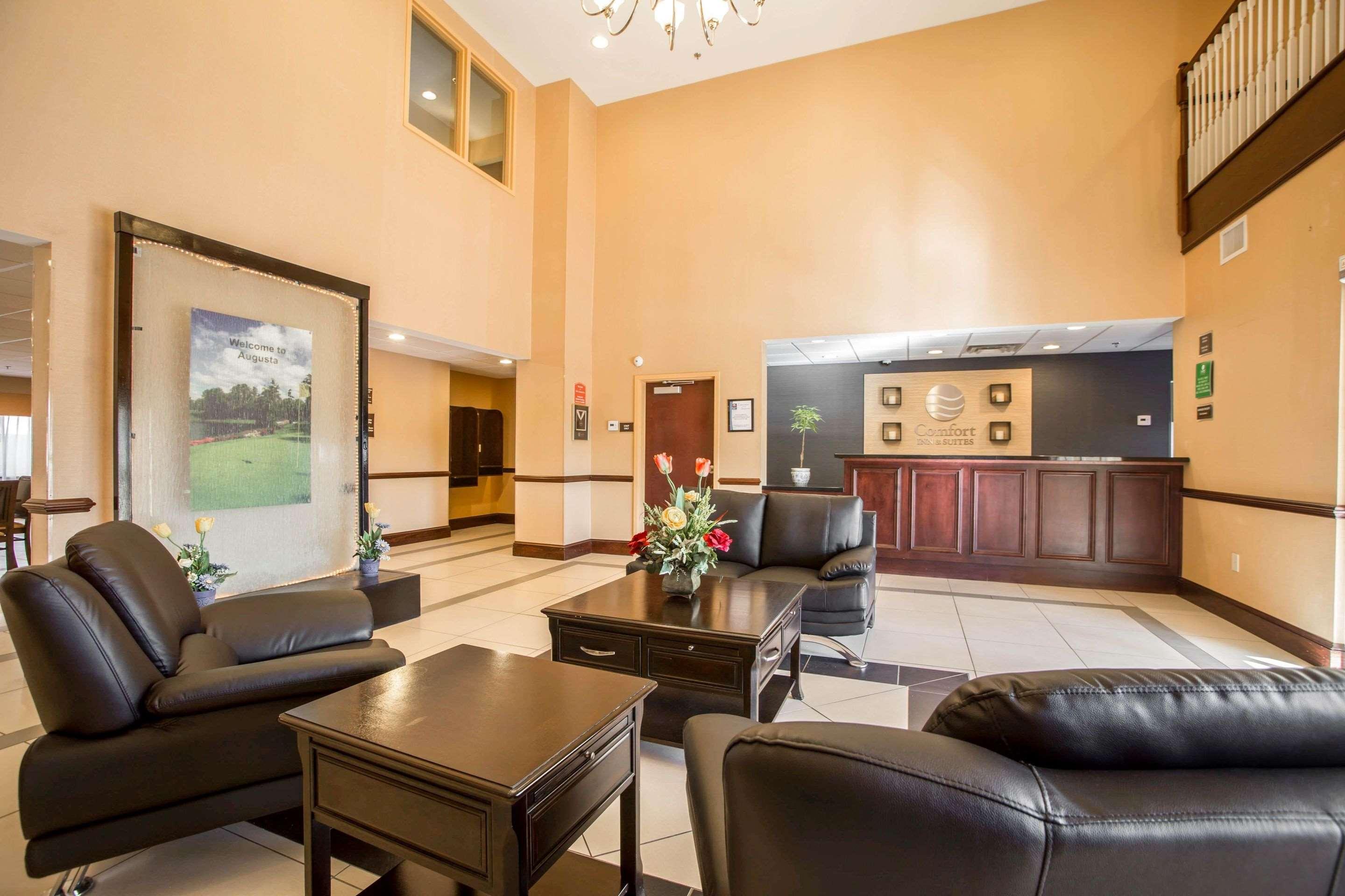 Comfort Inn & Suites Augusta — photo 5