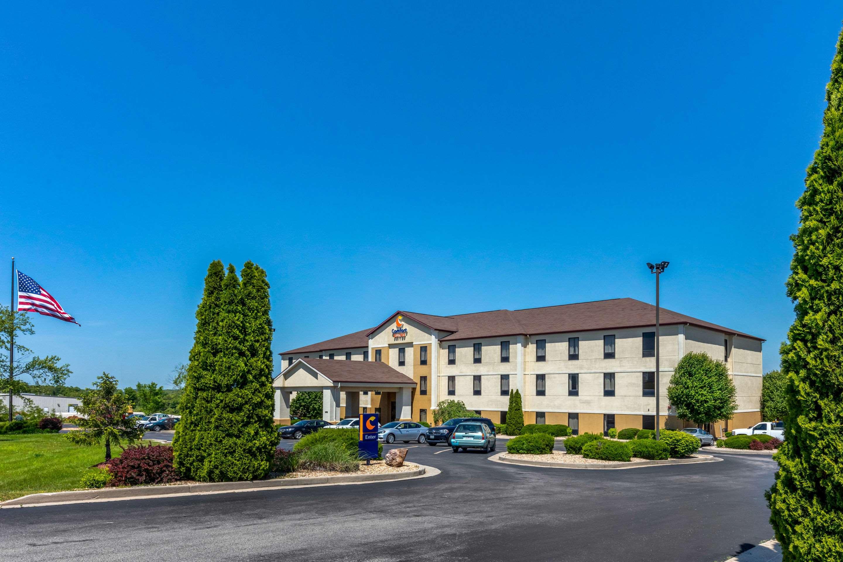 Comfort Suites Rolla — photo 4