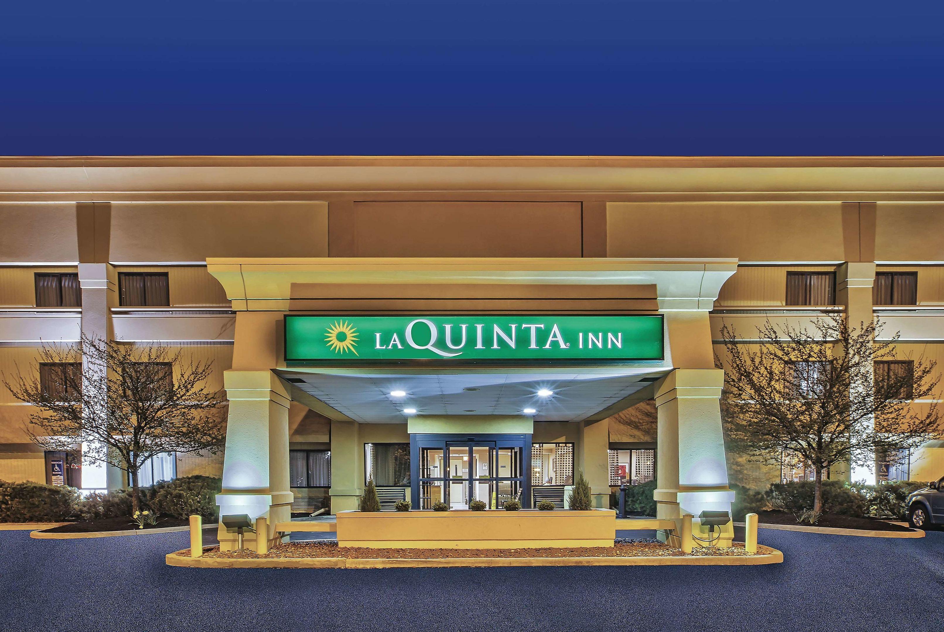 La Quinta Inn & Suites Toledo Perrysburg — photo 5