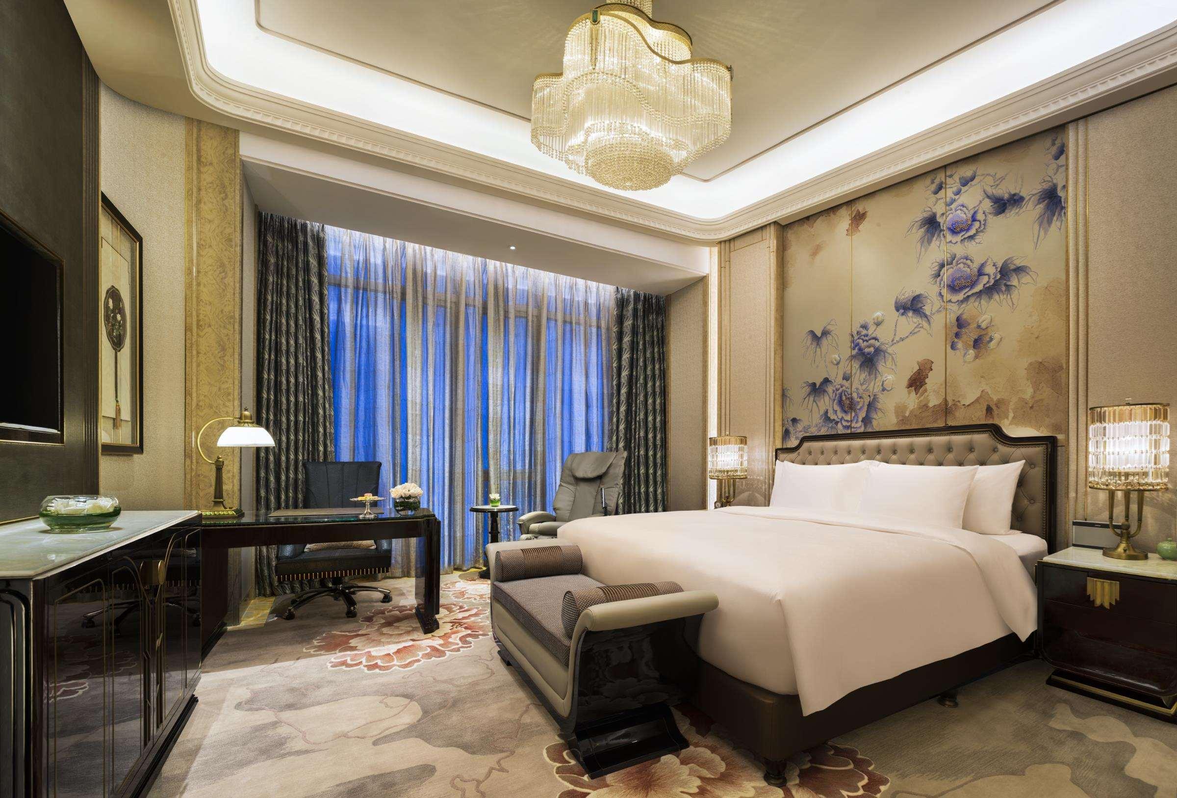 Wanda Reign Chengdu — photo 4