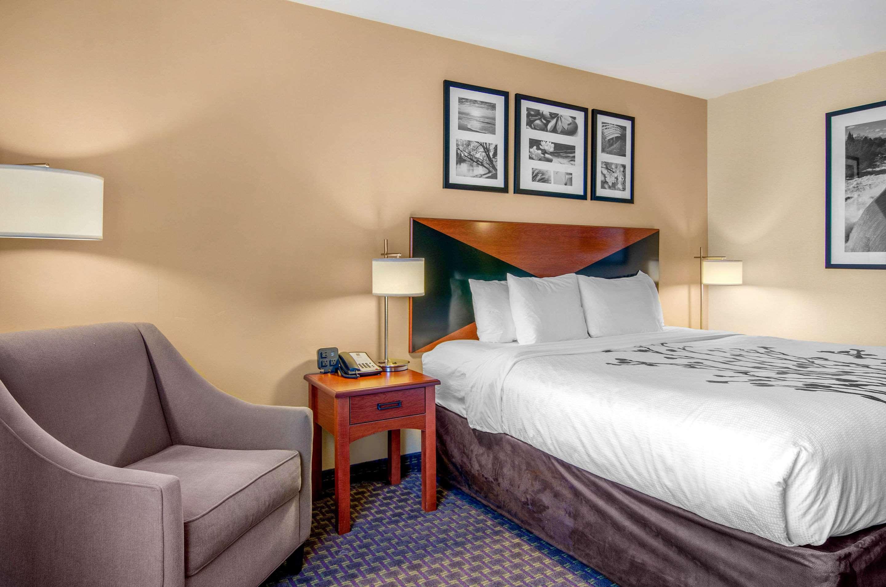 Sleep Inn & Suites — photo 5