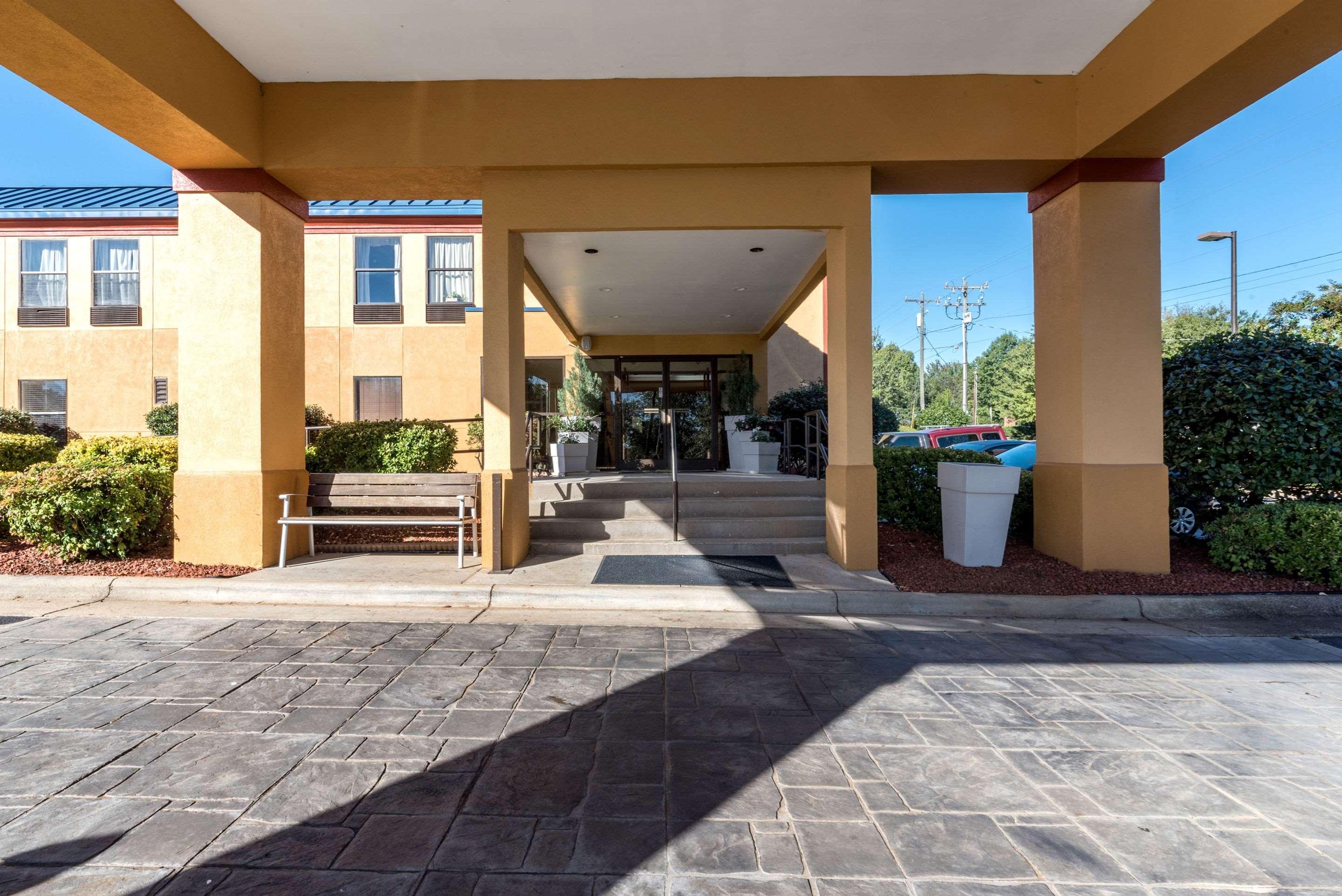 Quality Inn — photo 4
