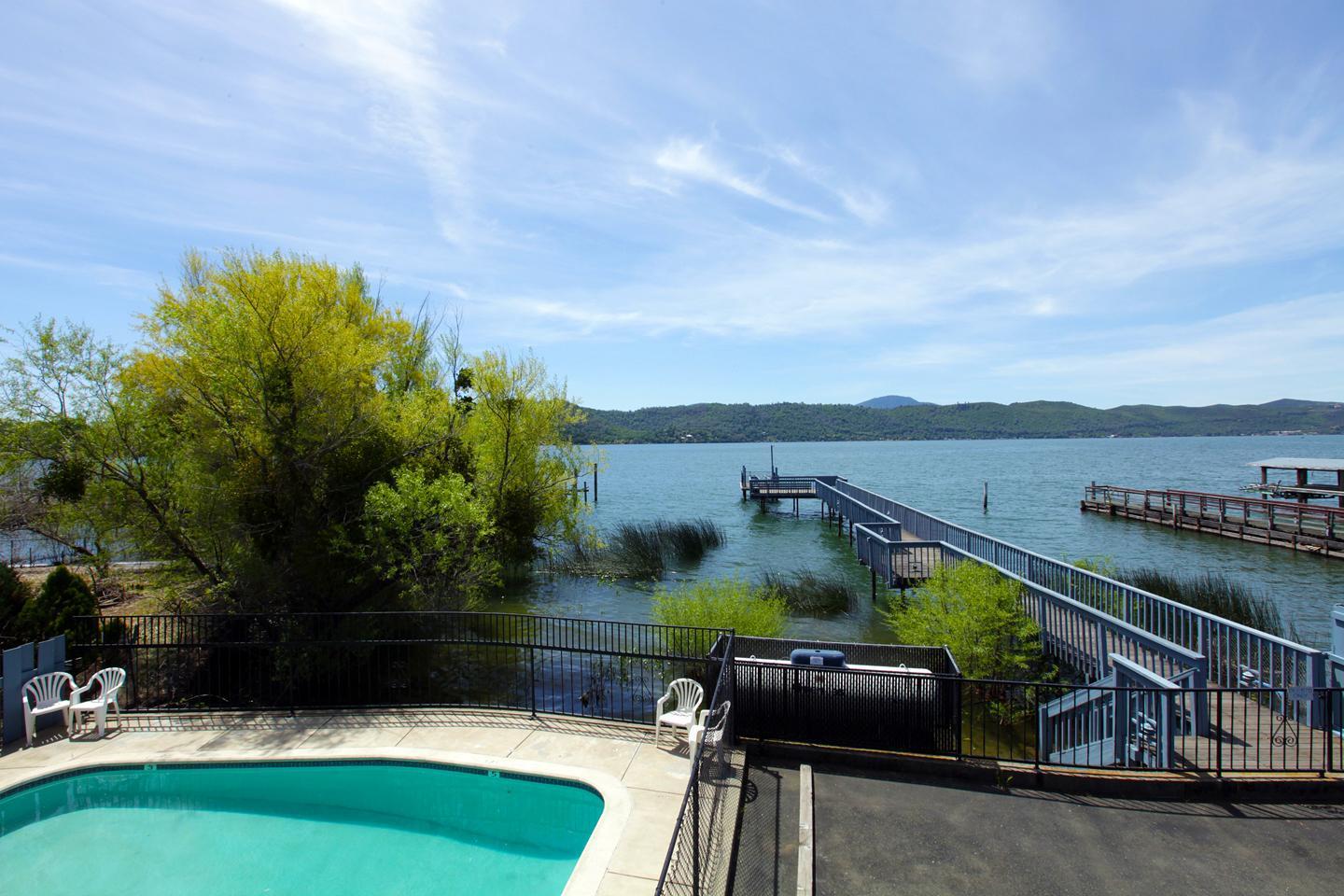 Americas Best Value Inn & Suites Clearlake - Wine Country — photo 5
