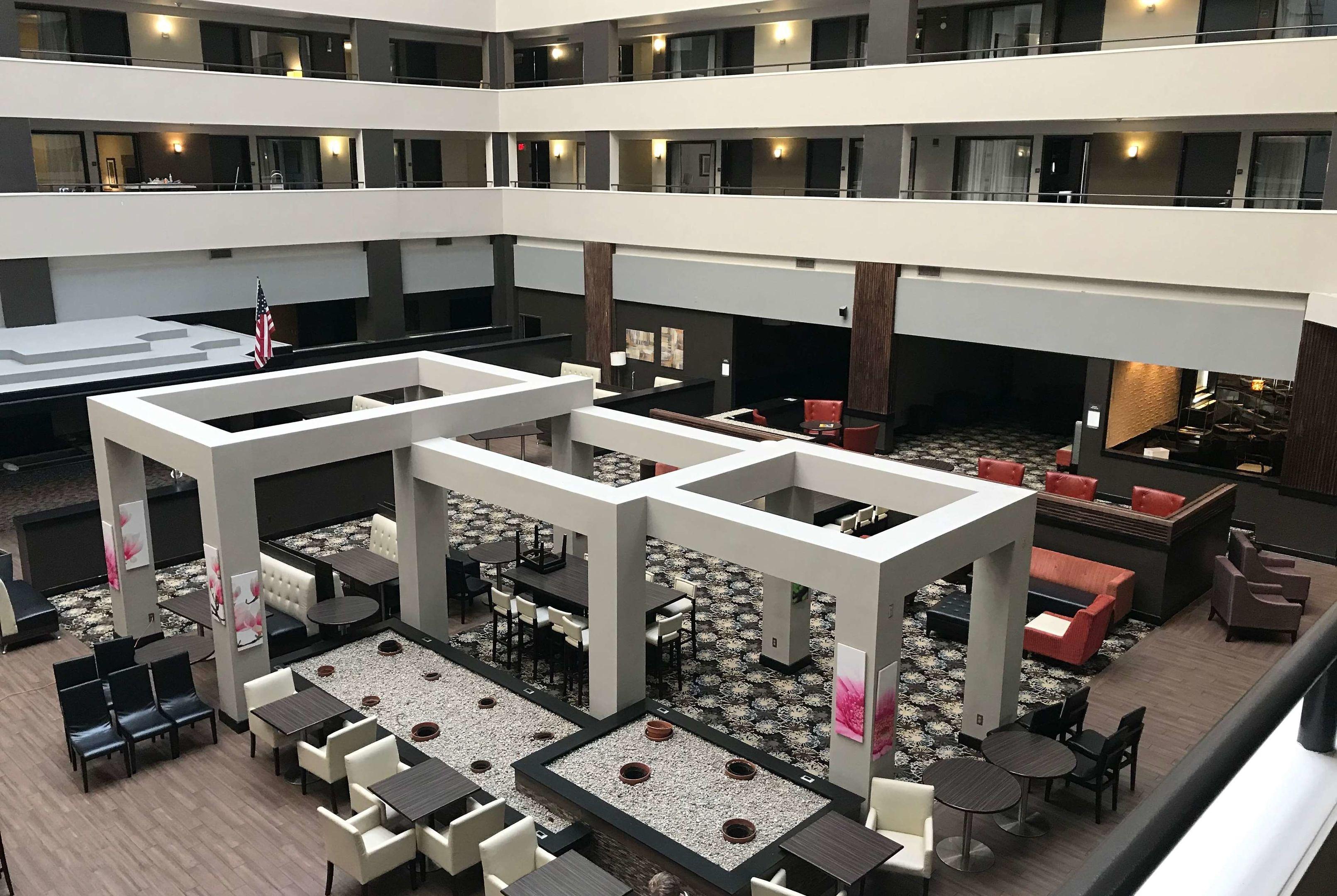 Ramada by Wyndham Southfield — photo 3
