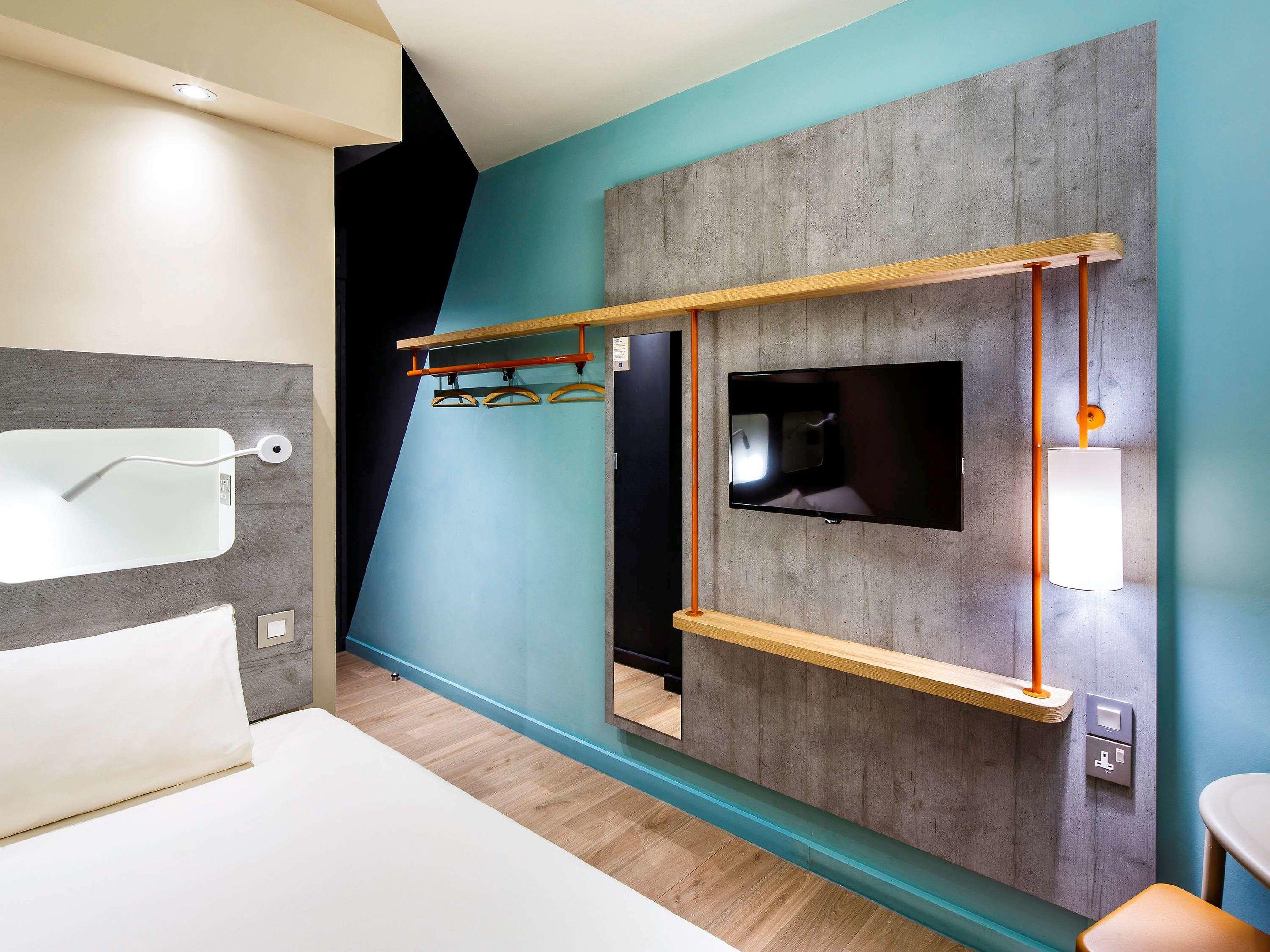 ibis budget London Hounslow — photo 4