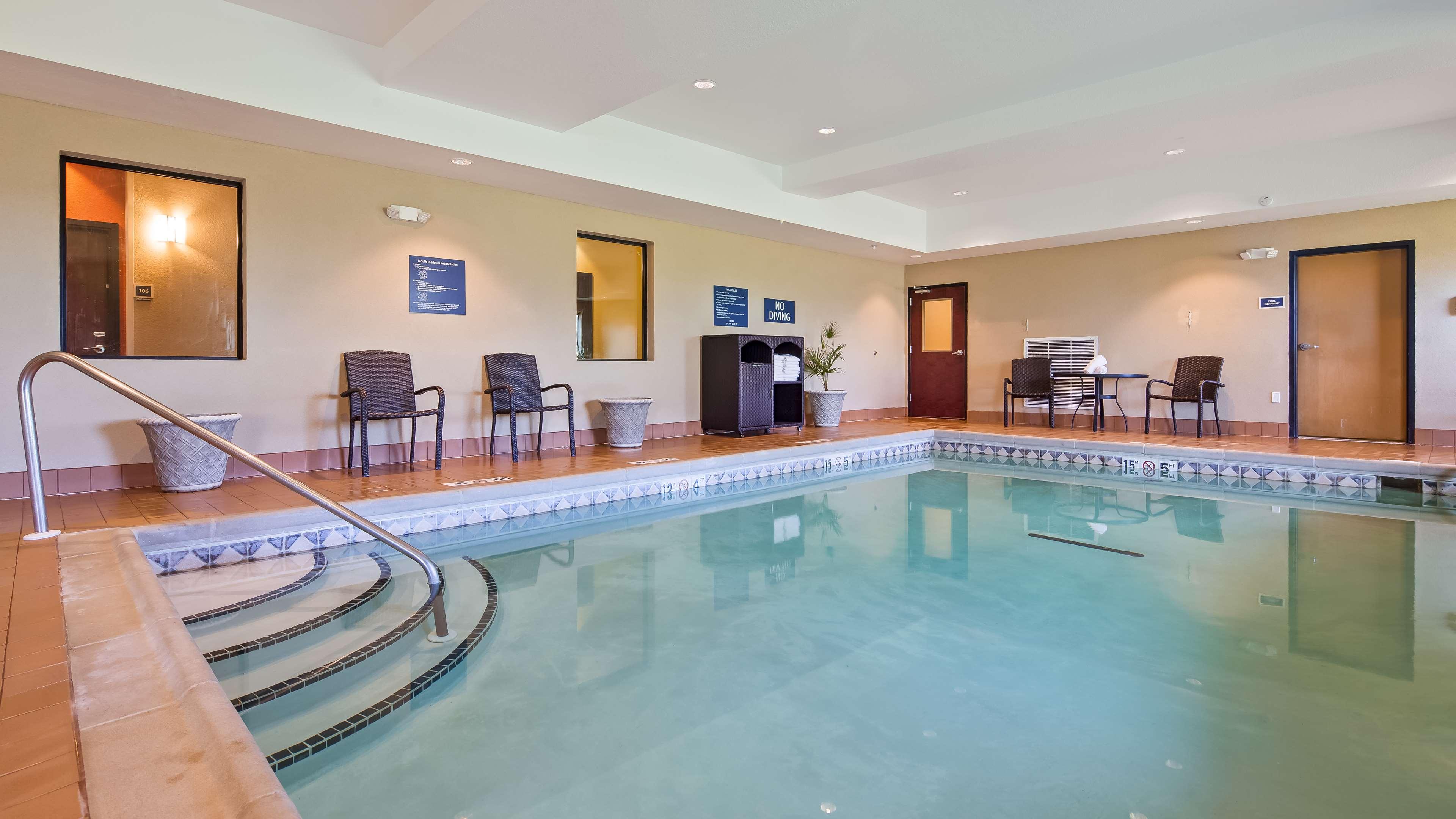 Best Western Plus Hiawatha Hotel — photo 4
