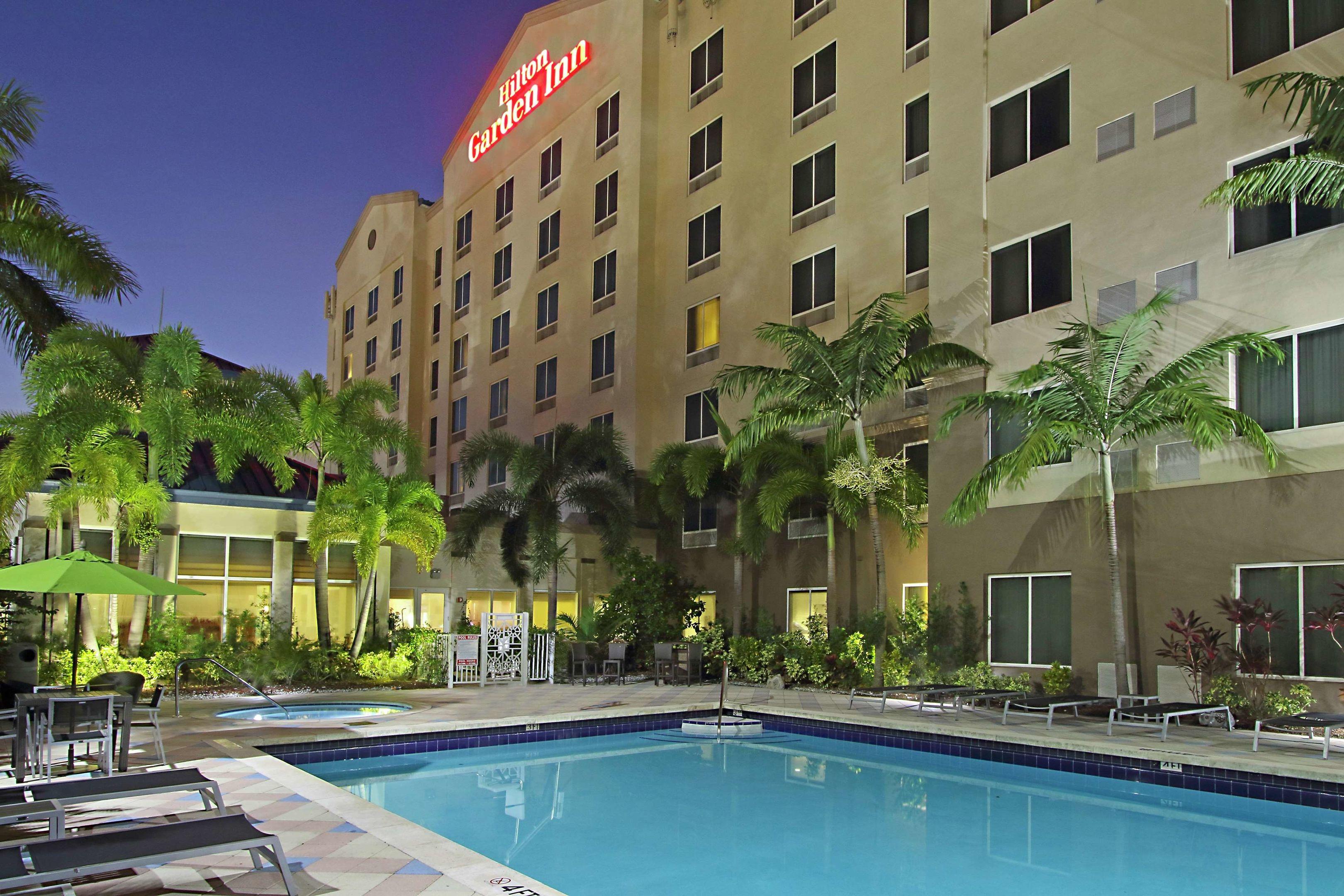 Hilton Garden Inn Miami Airport West — photo 4