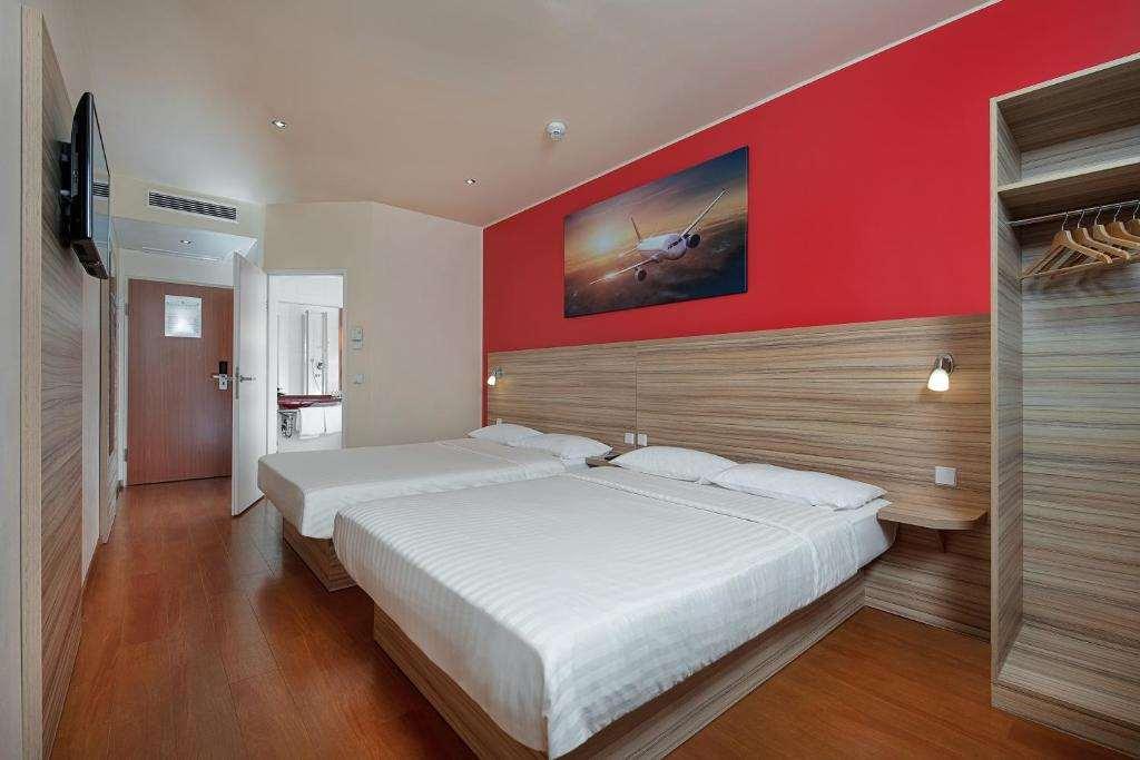 Star Inn Hotel Salzburg Airport-Messe — photo 3