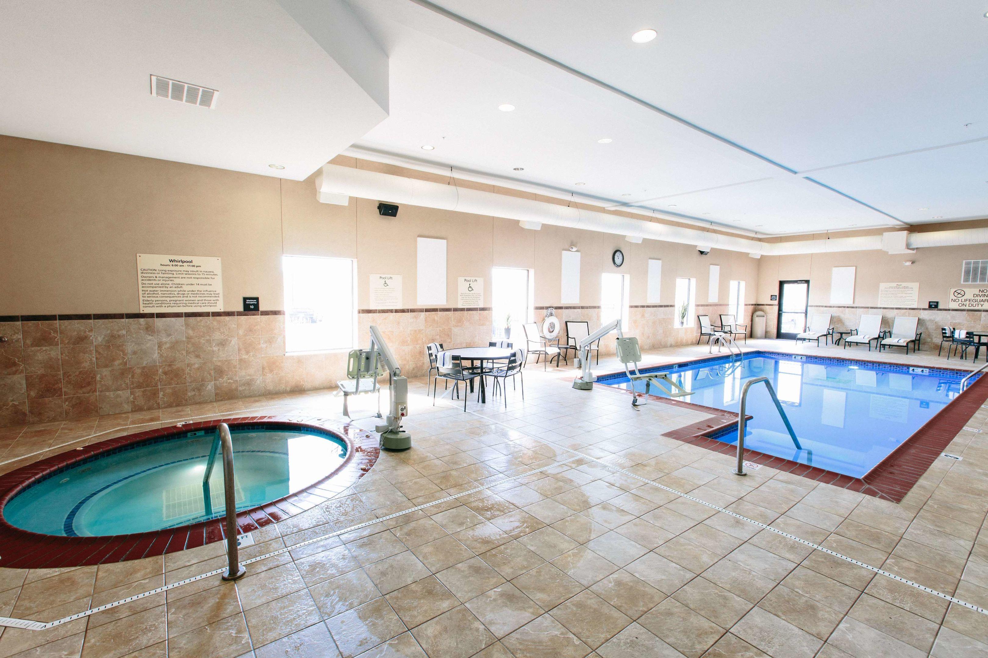 Hampton Inn & Suites Effingham — photo 3