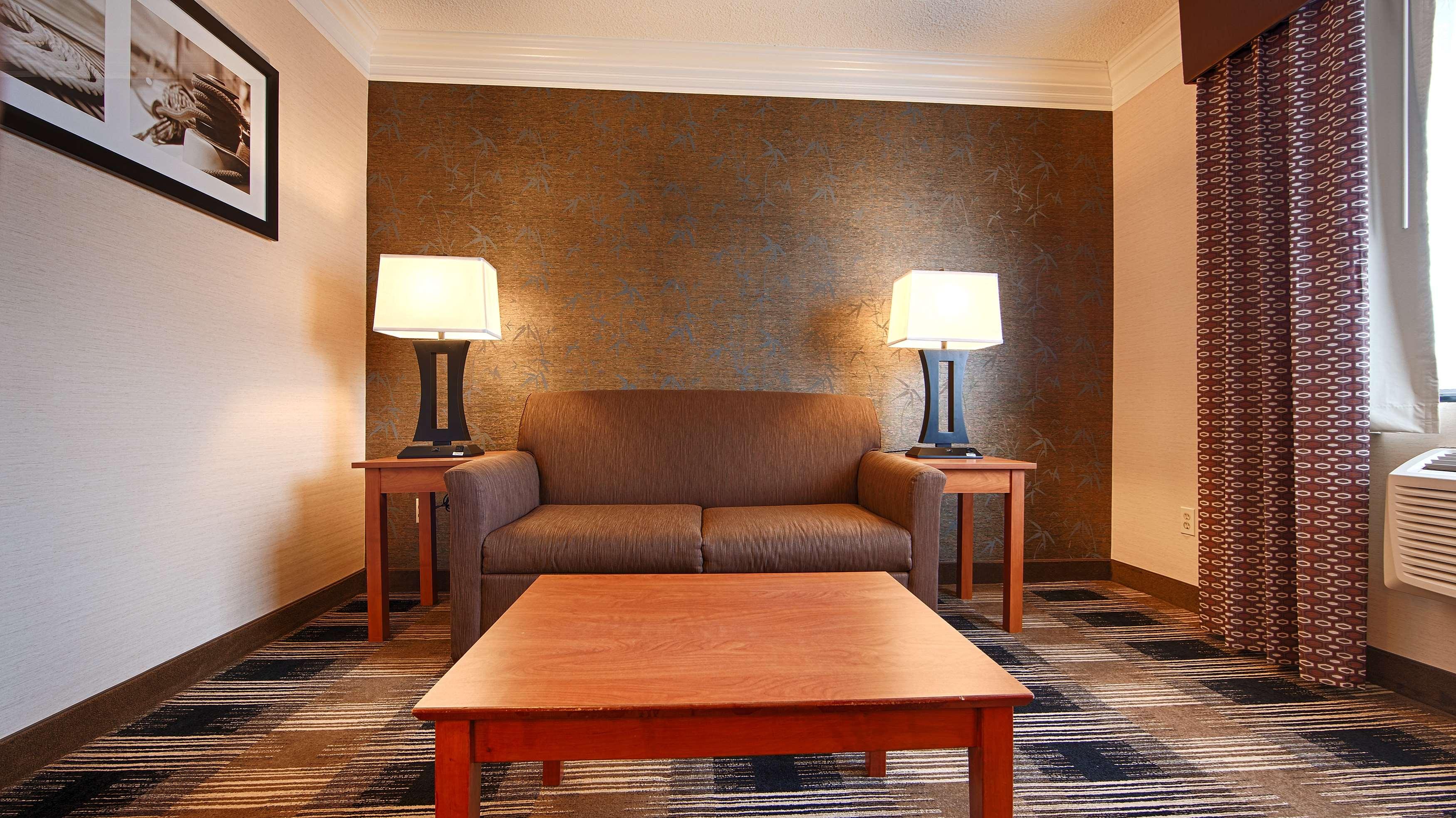 Best Western The Inn at Rochester Airport — photo 4