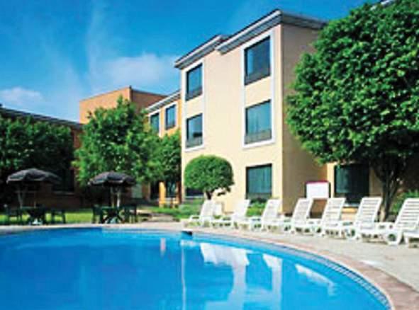 Fiesta Inn Monterrey La Fe — photo 2