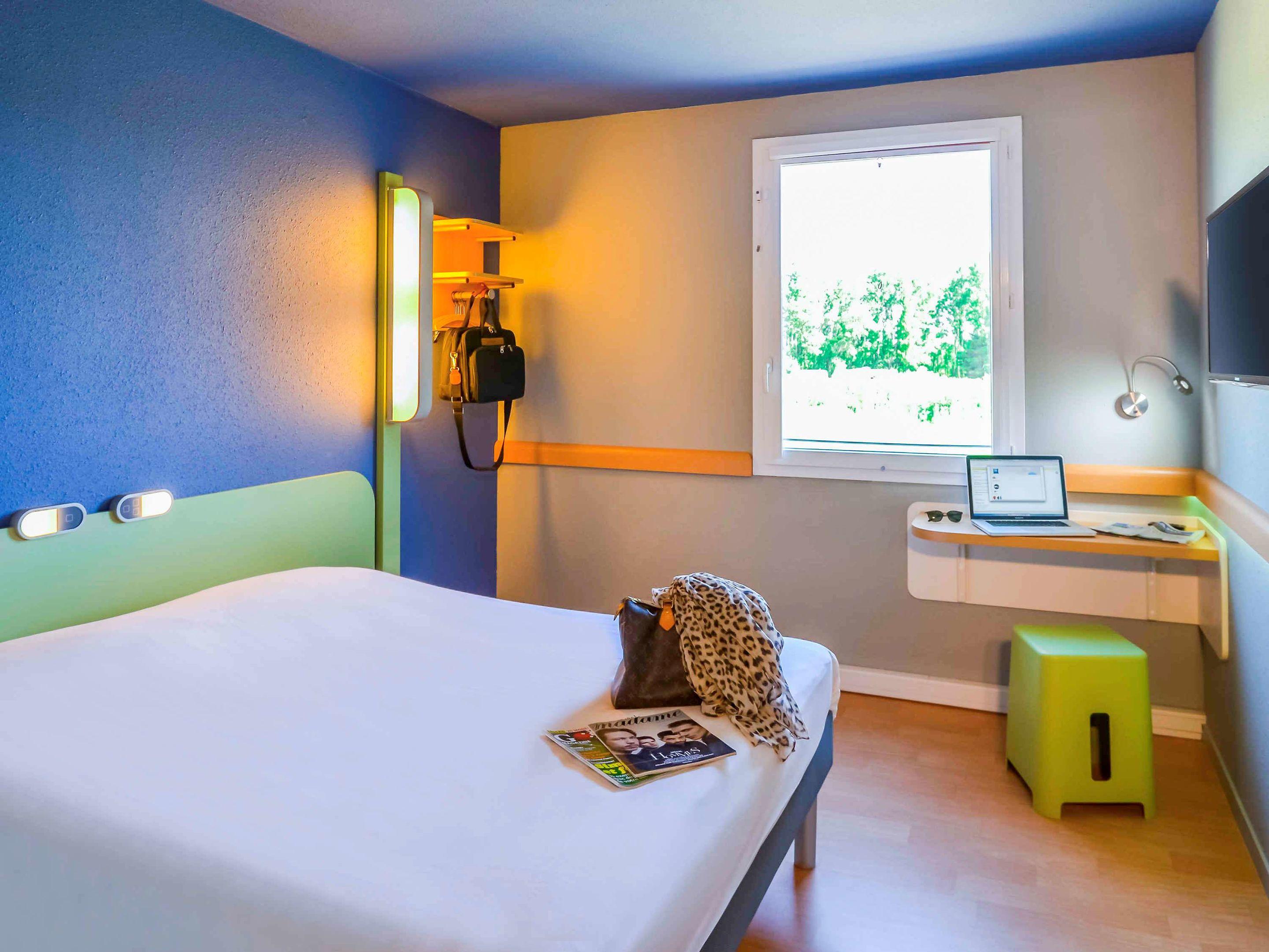 ibis budget Saint Martin de Crau Porte de Camargue — photo 4