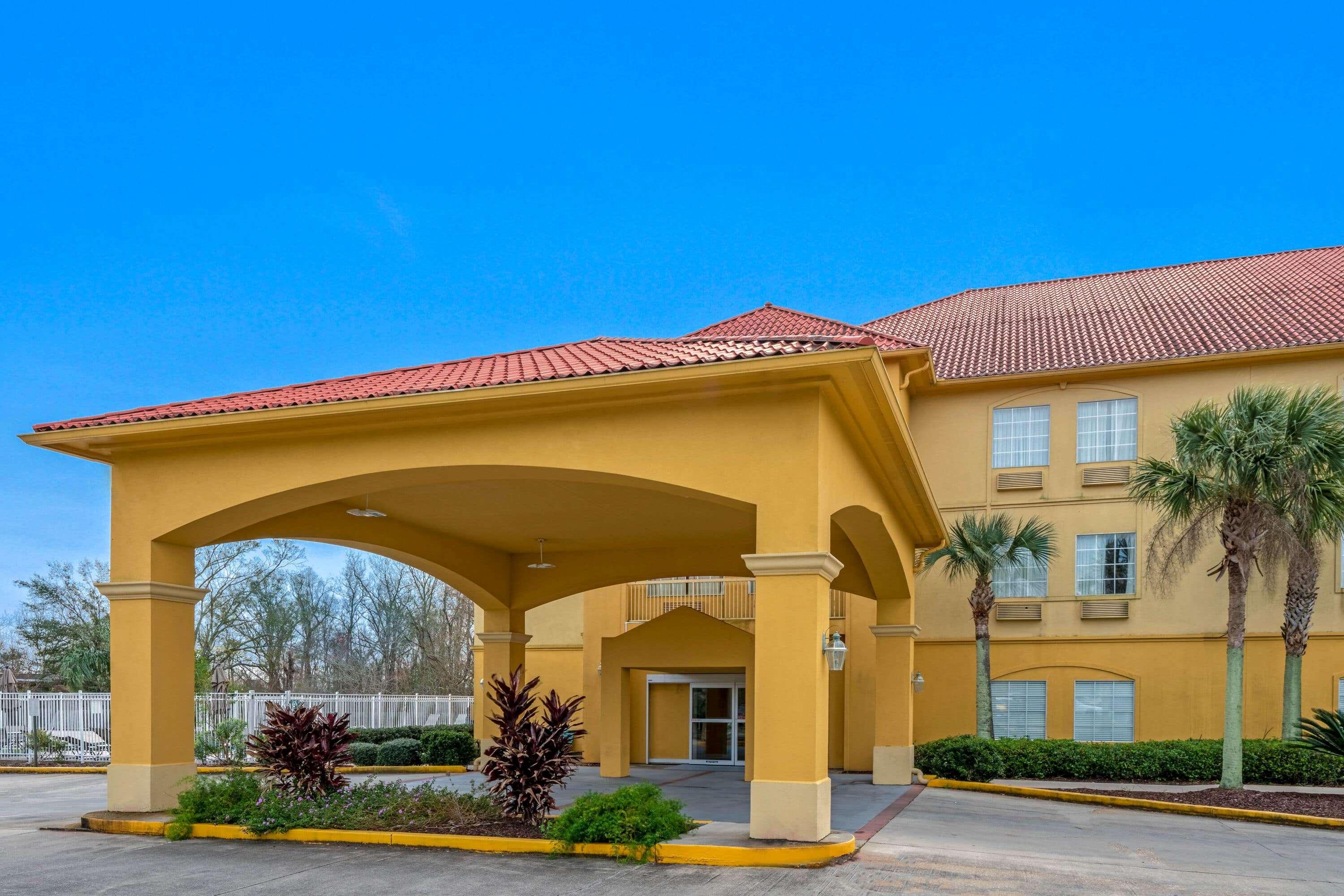 La Quinta Inn & Suites by Wyndham Houma — photo 4