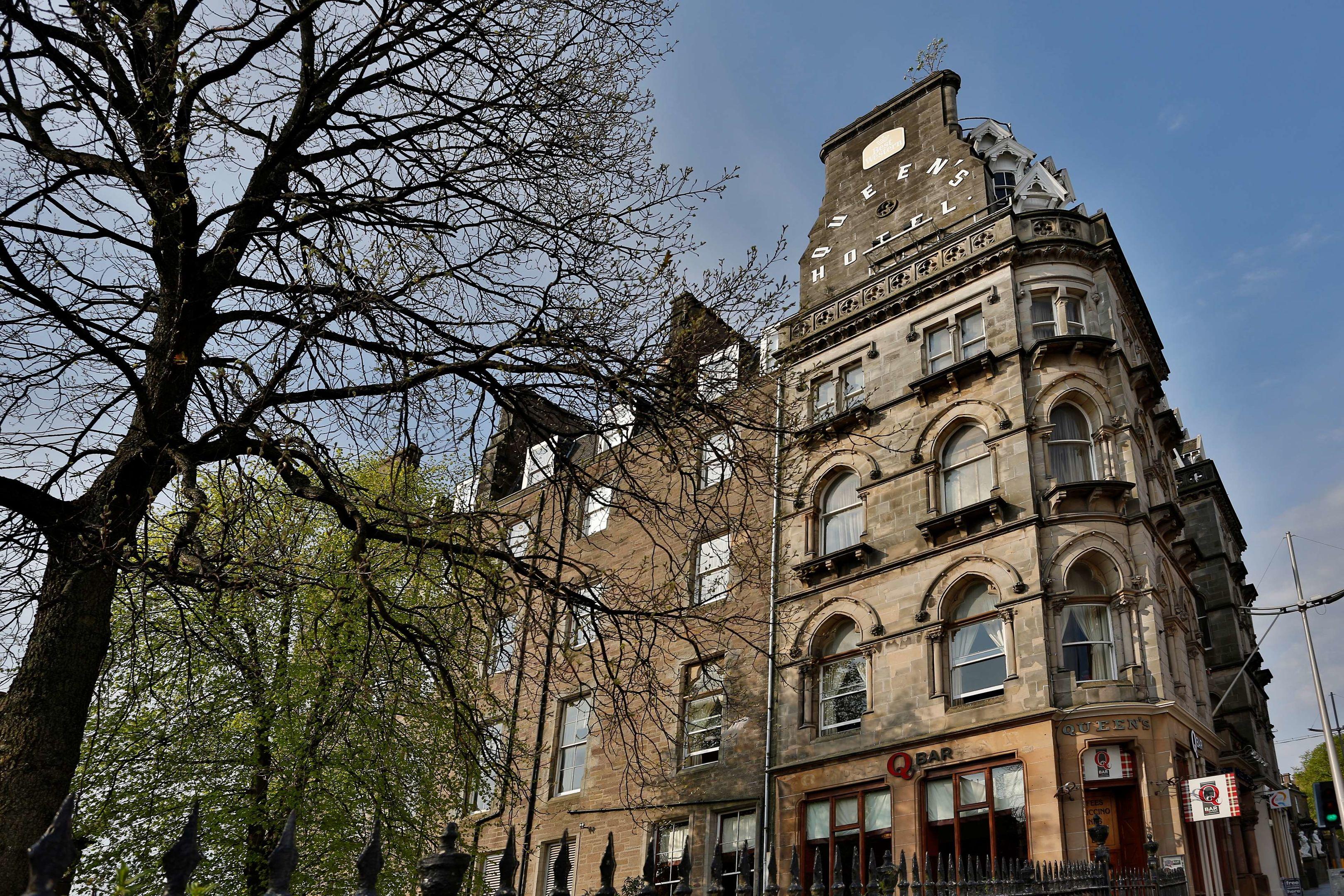 Queen's Hotel — photo 4