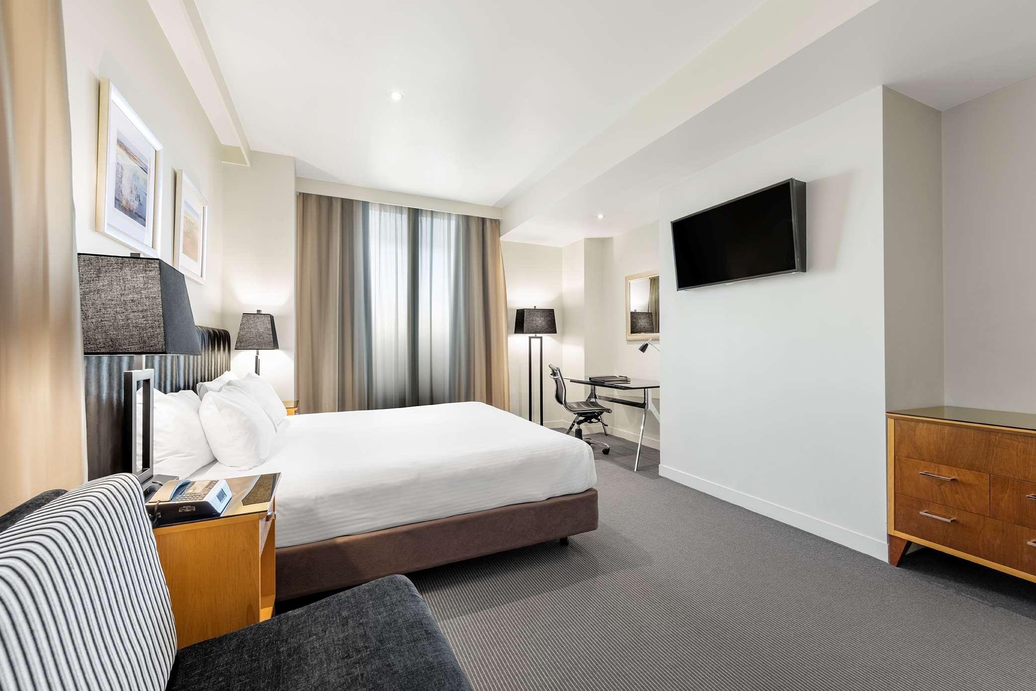 Radisson on Flagstaff Gardens Melbourne — photo 5