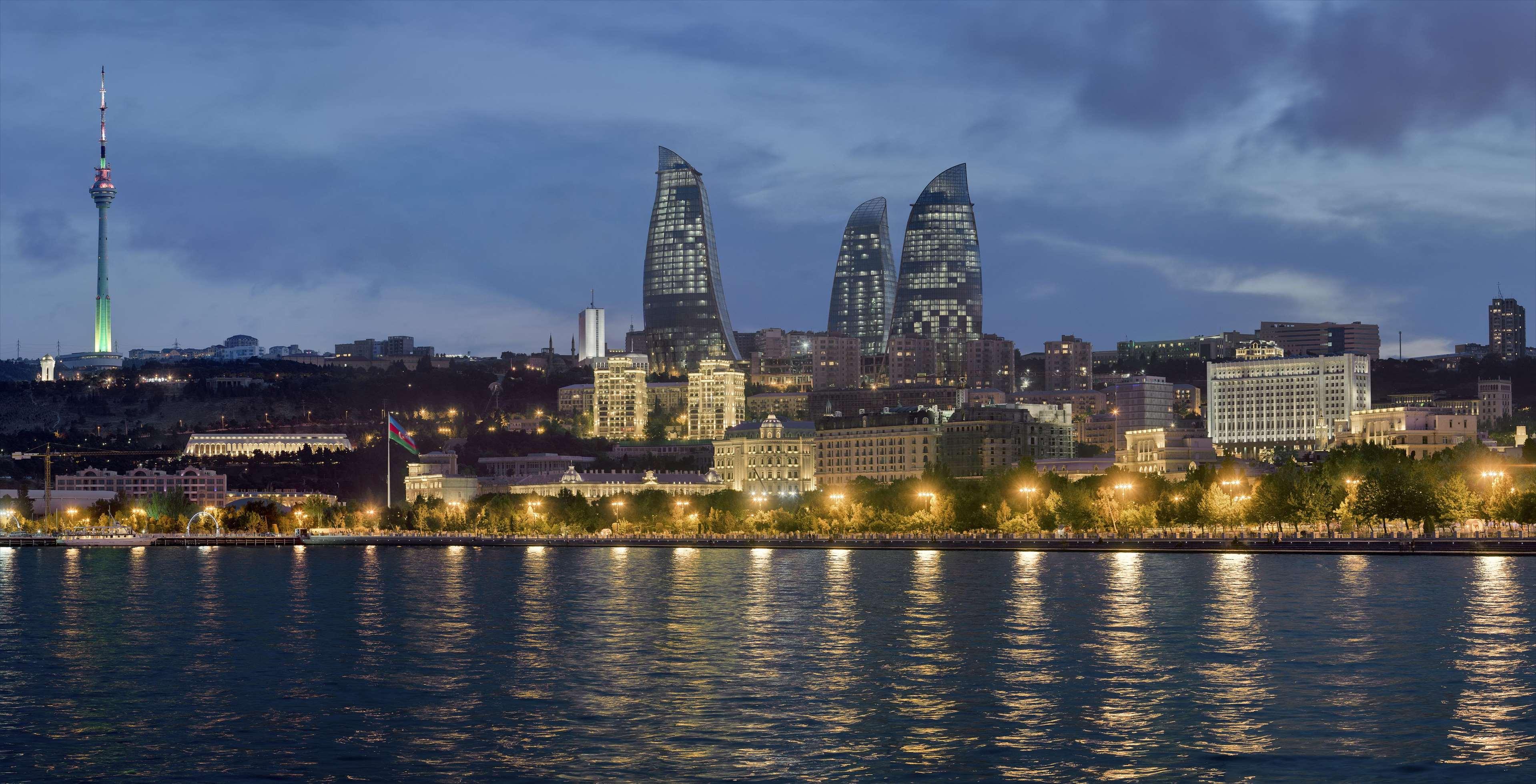 Fairmont Baku - Flame Towers — photo 4
