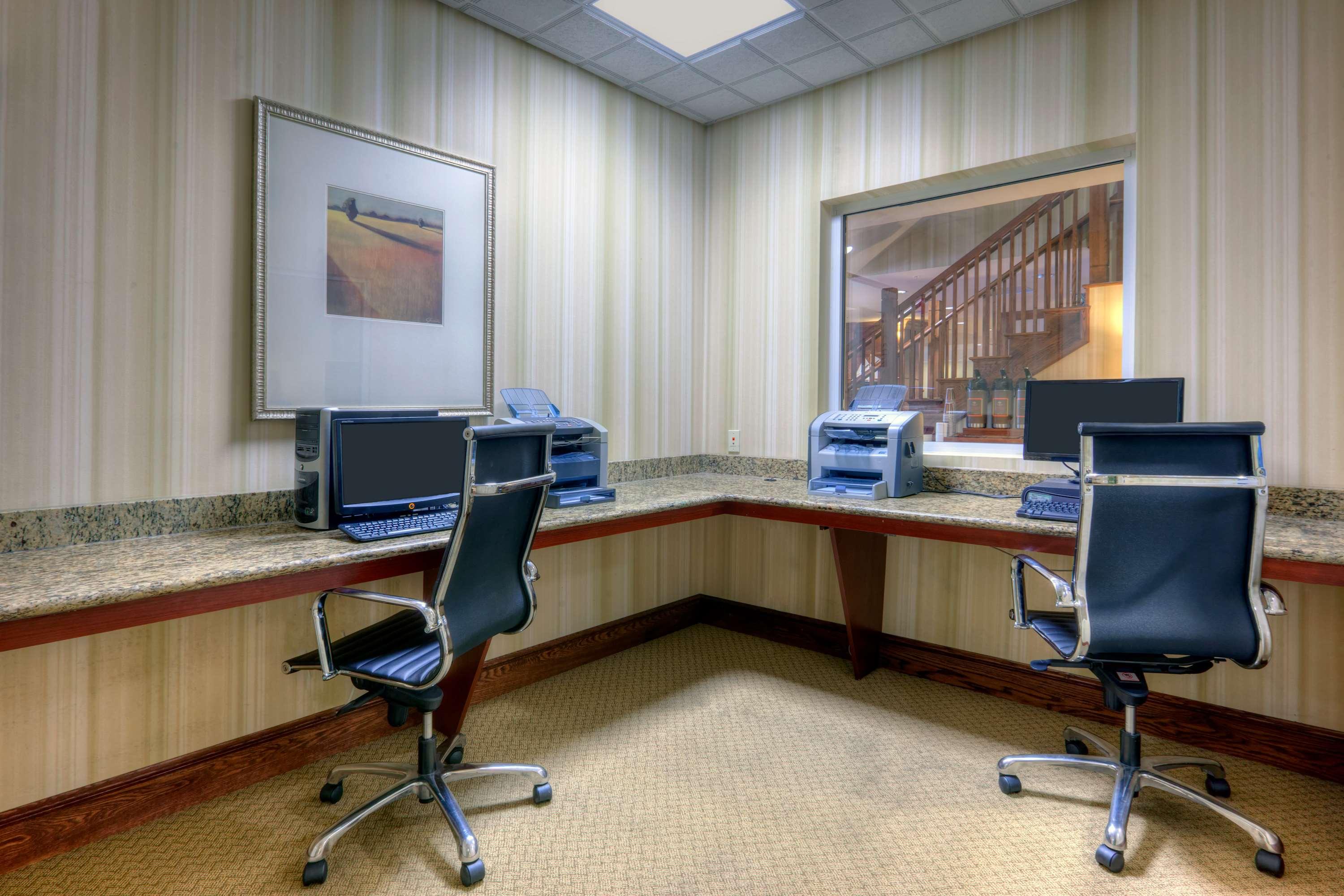 Country Inn & Suites by Radisson, Fredericksburg, VA — photo 4