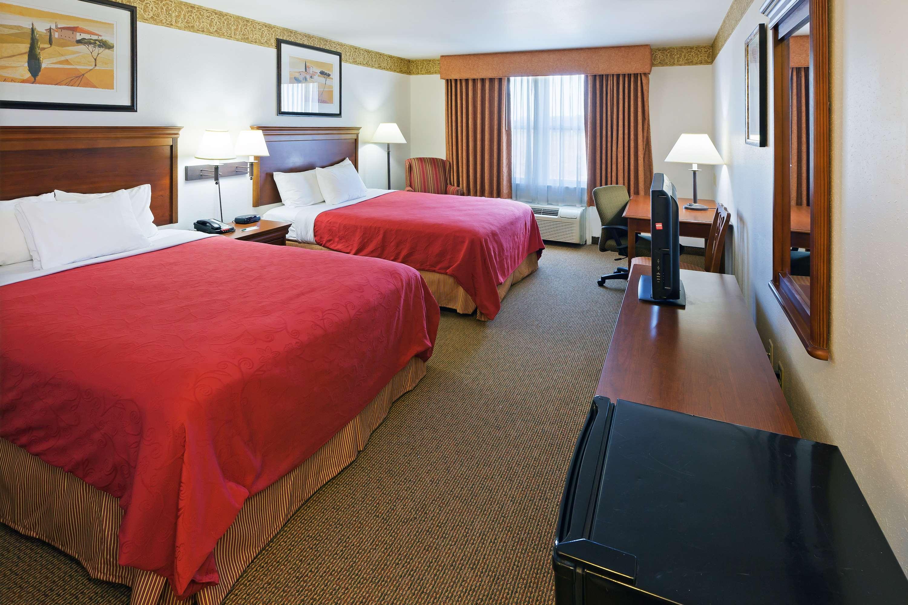 Country Inn & Suites by Radisson, Chambersburg, PA — photo 5