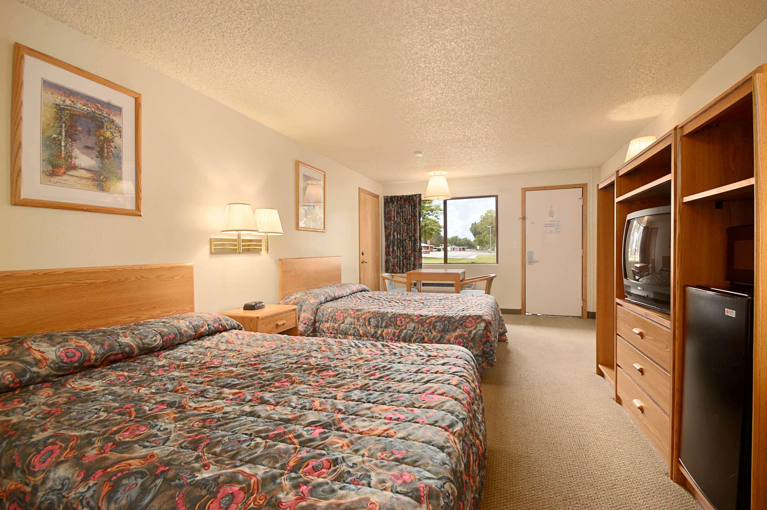 Days Inn by Wyndham Richland — photo 4