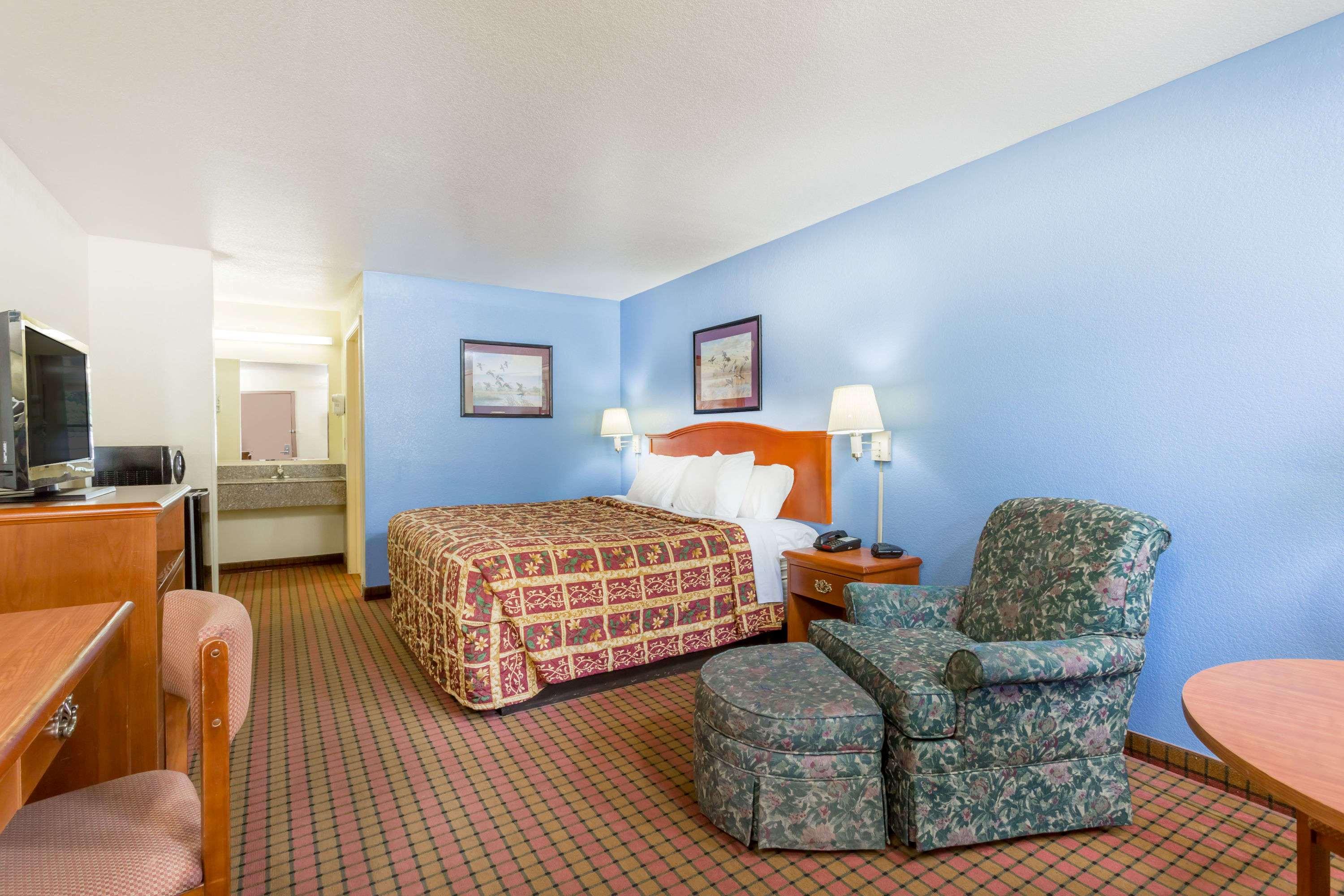 Days Inn Fordyce — photo 4