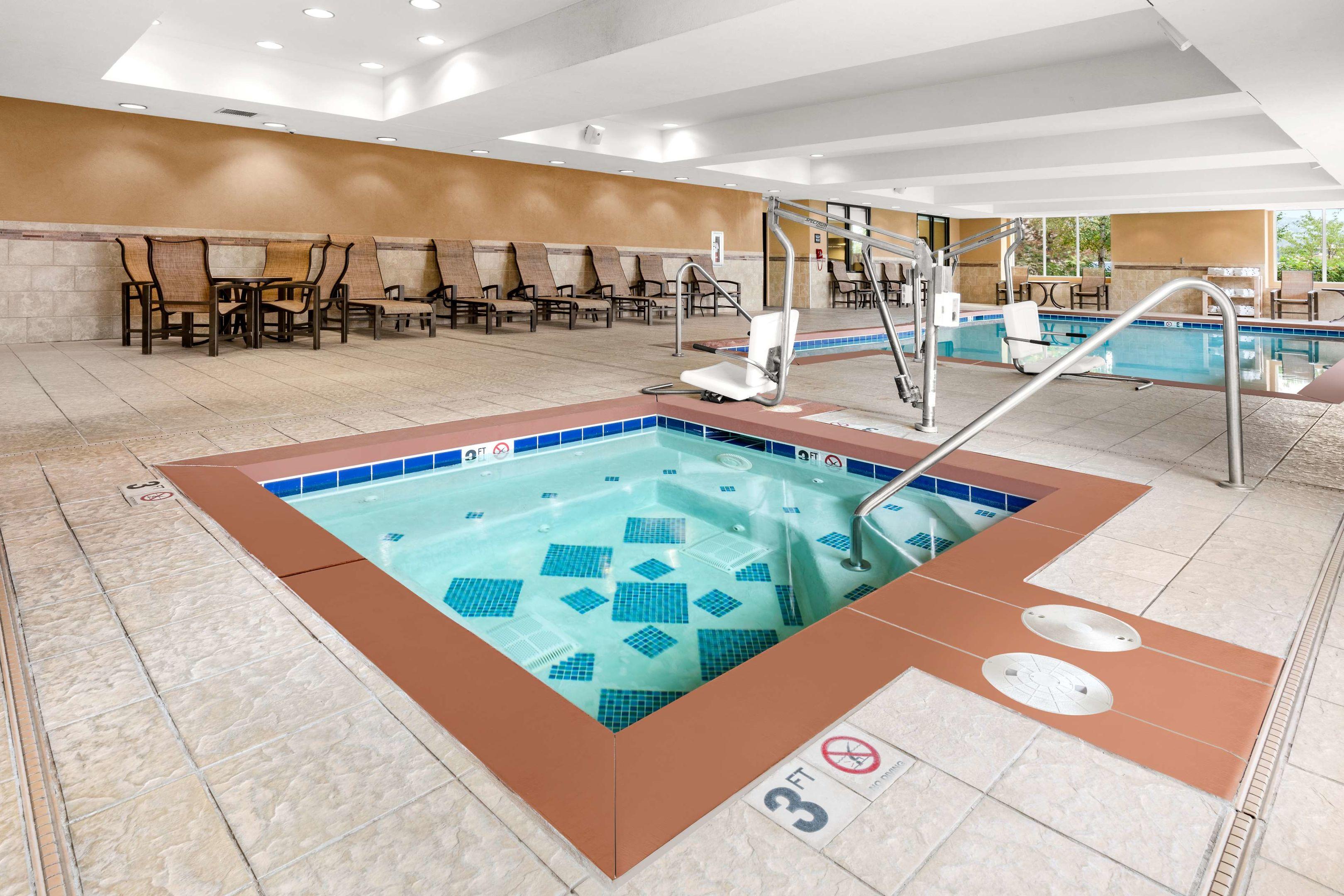Hampton Inn & Suites Fairbanks — photo 4
